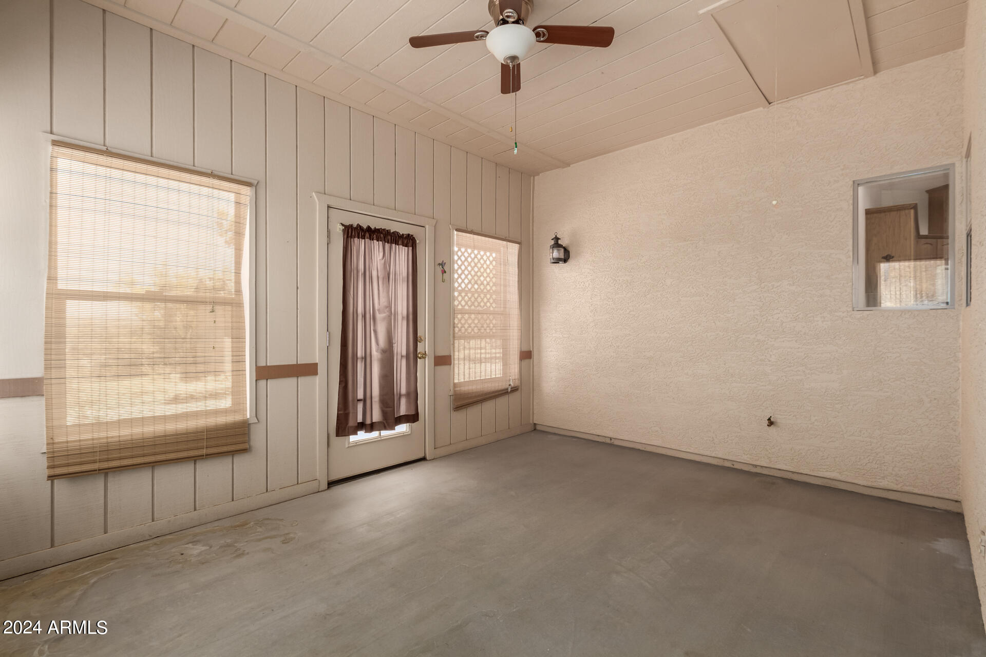 18530 W MOONLIGHT MESA Road