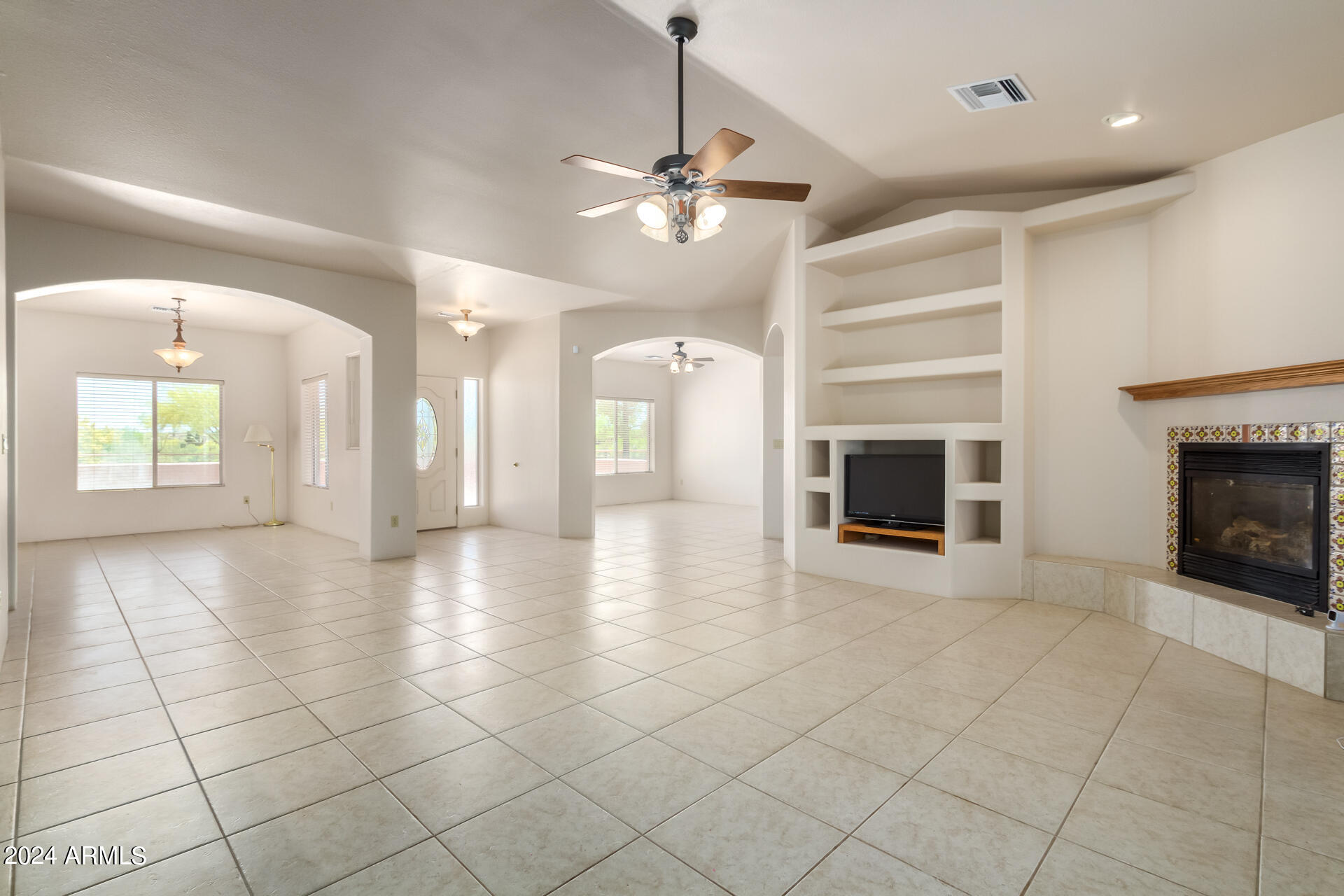 18530 W MOONLIGHT MESA Road