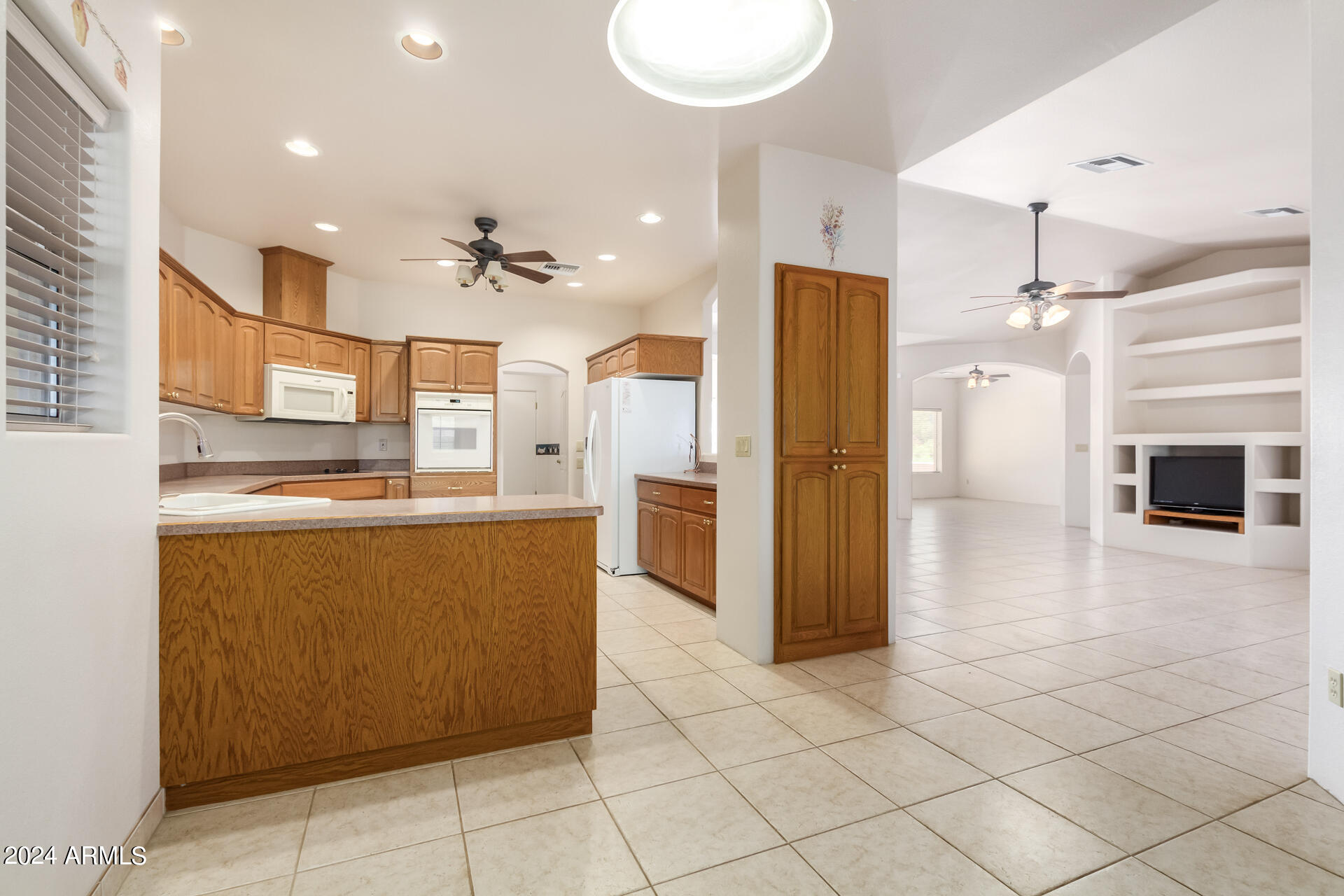 18530 W MOONLIGHT MESA Road