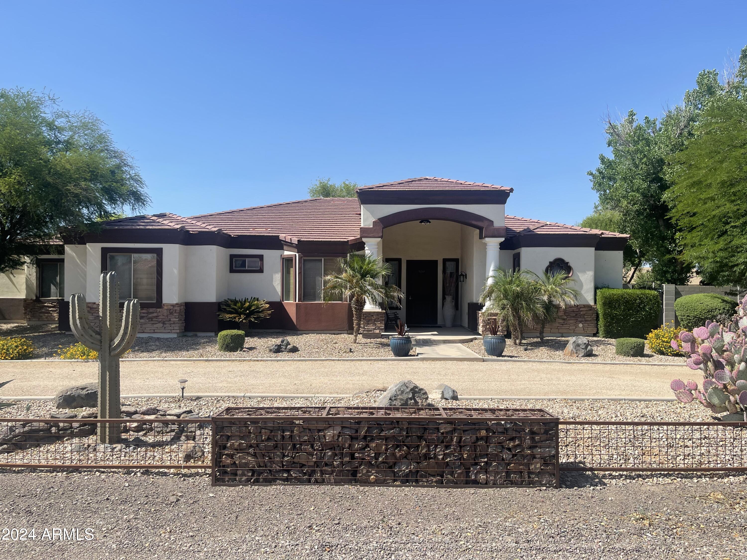 2770 E MAGNOLIA Drive