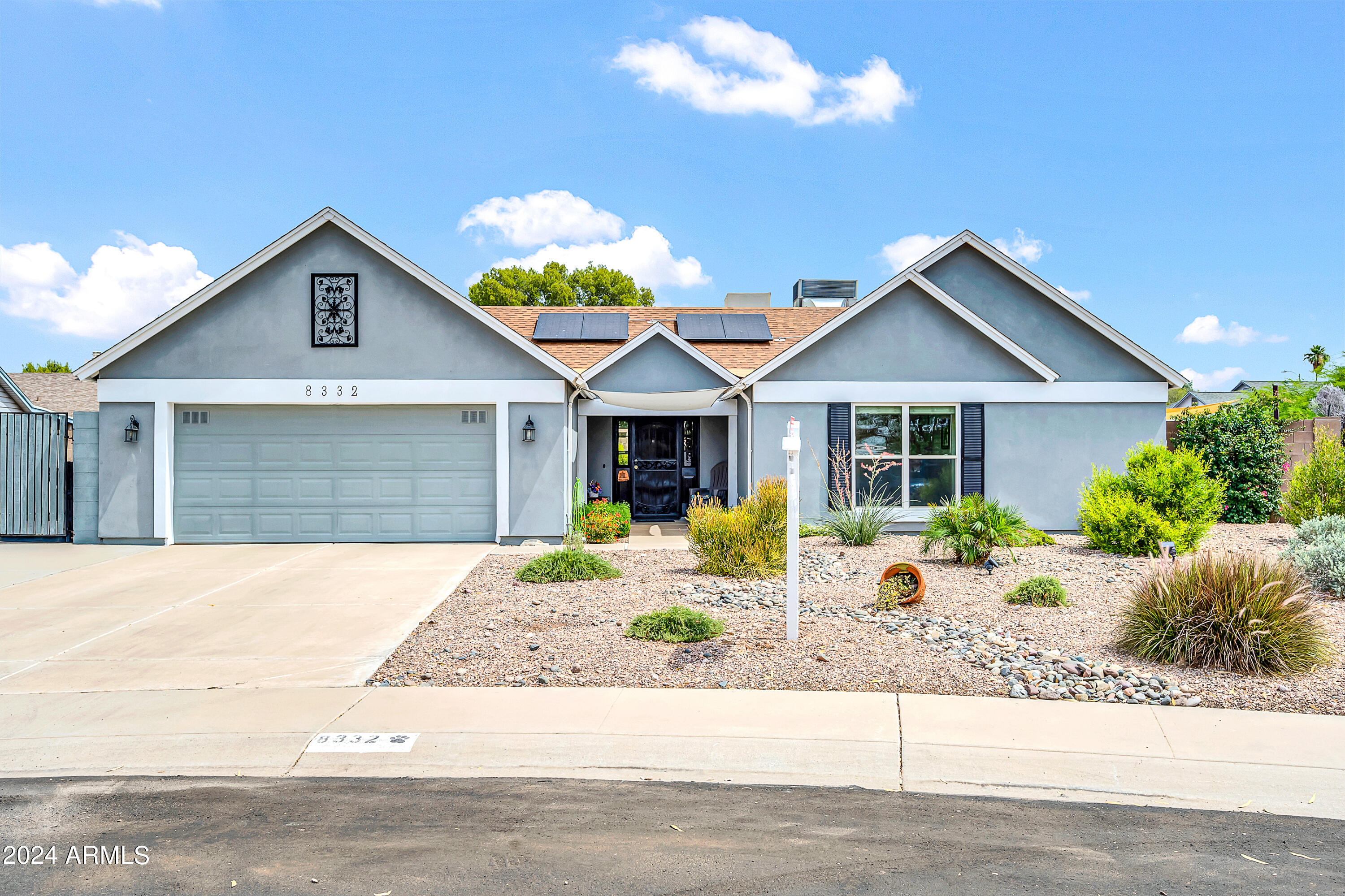 8332 W LARKSPUR Drive