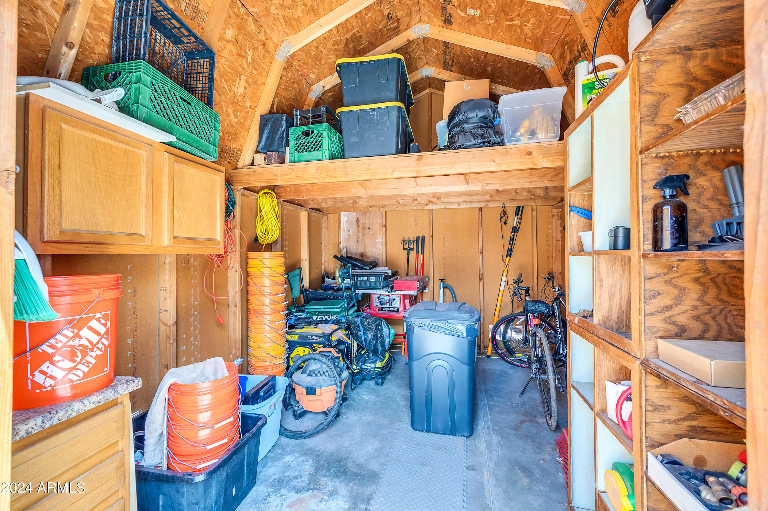 8332 W LARKSPUR Drive