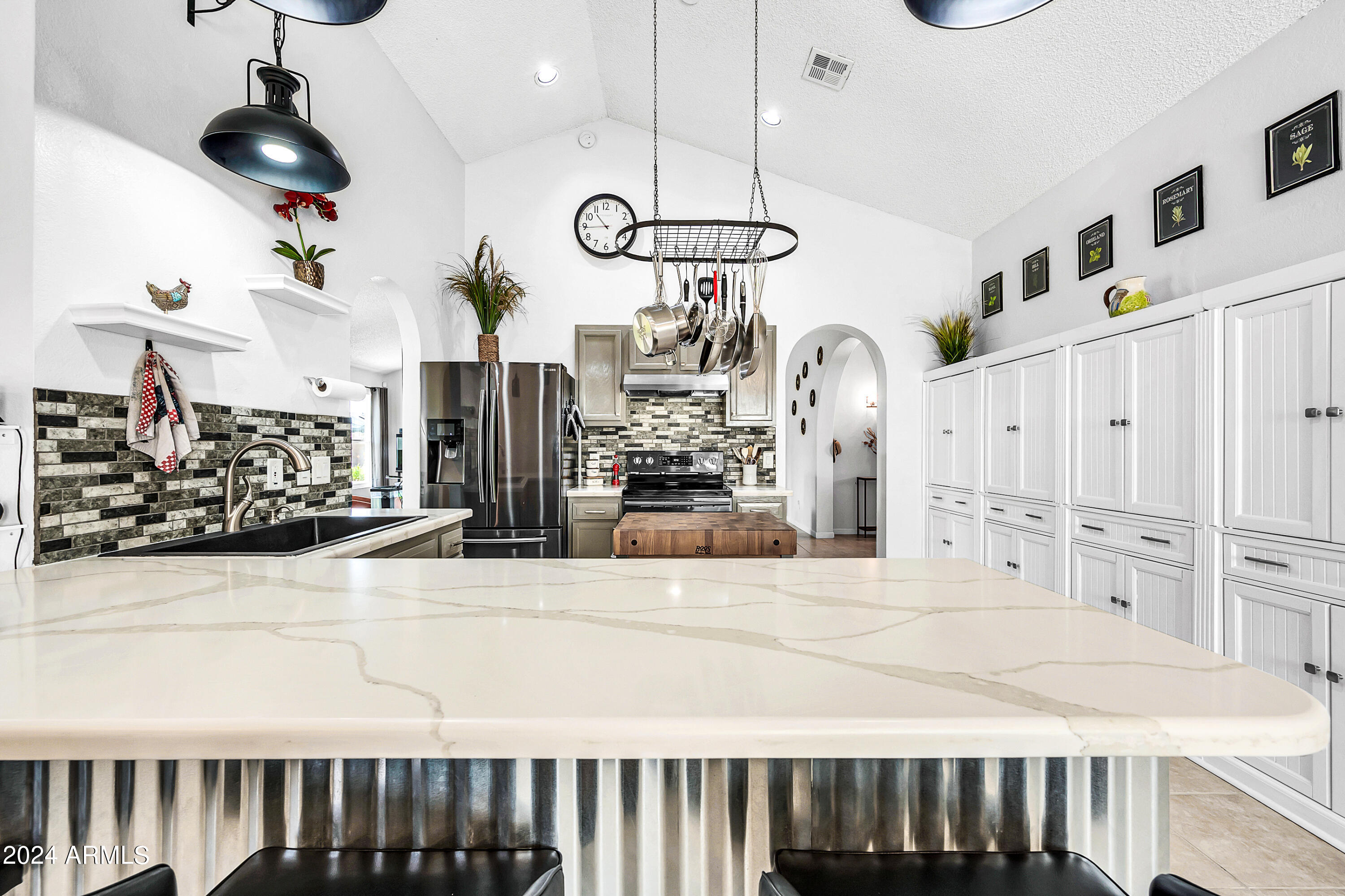 8332 W LARKSPUR Drive