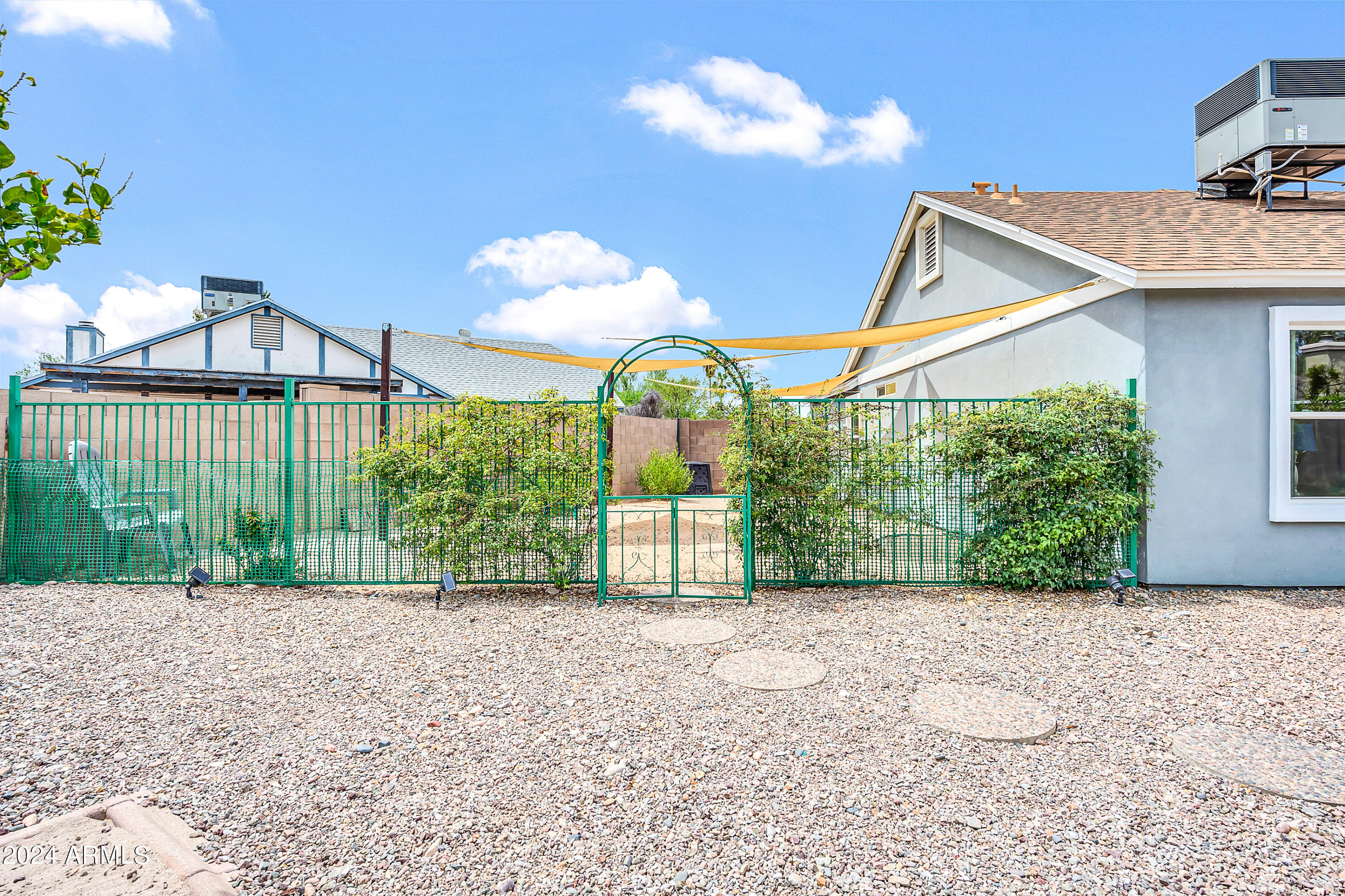 8332 W LARKSPUR Drive