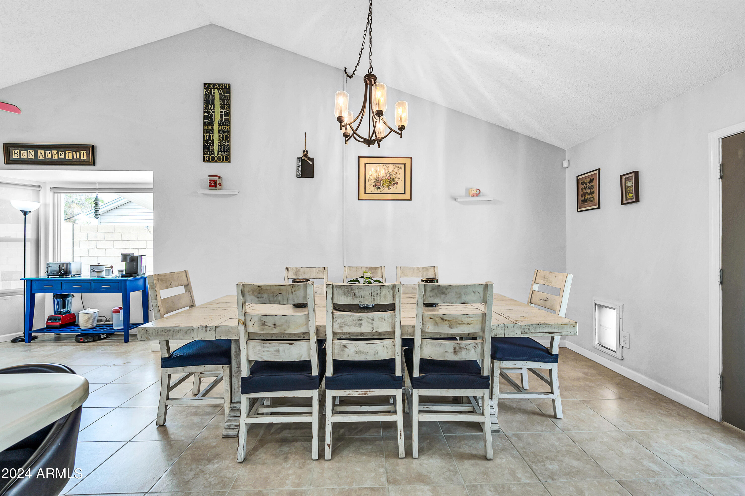 8332 W LARKSPUR Drive