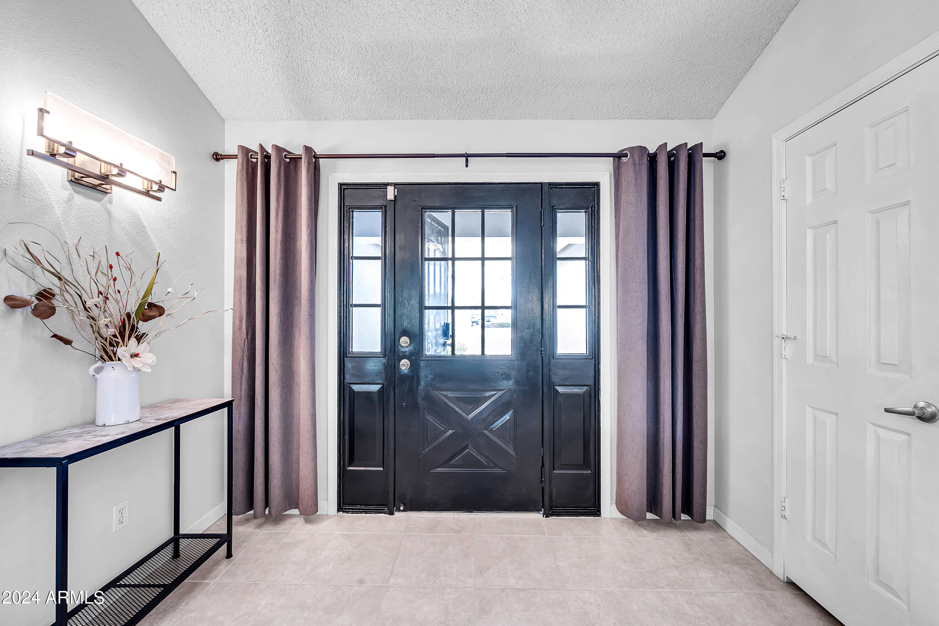 8332 W LARKSPUR Drive