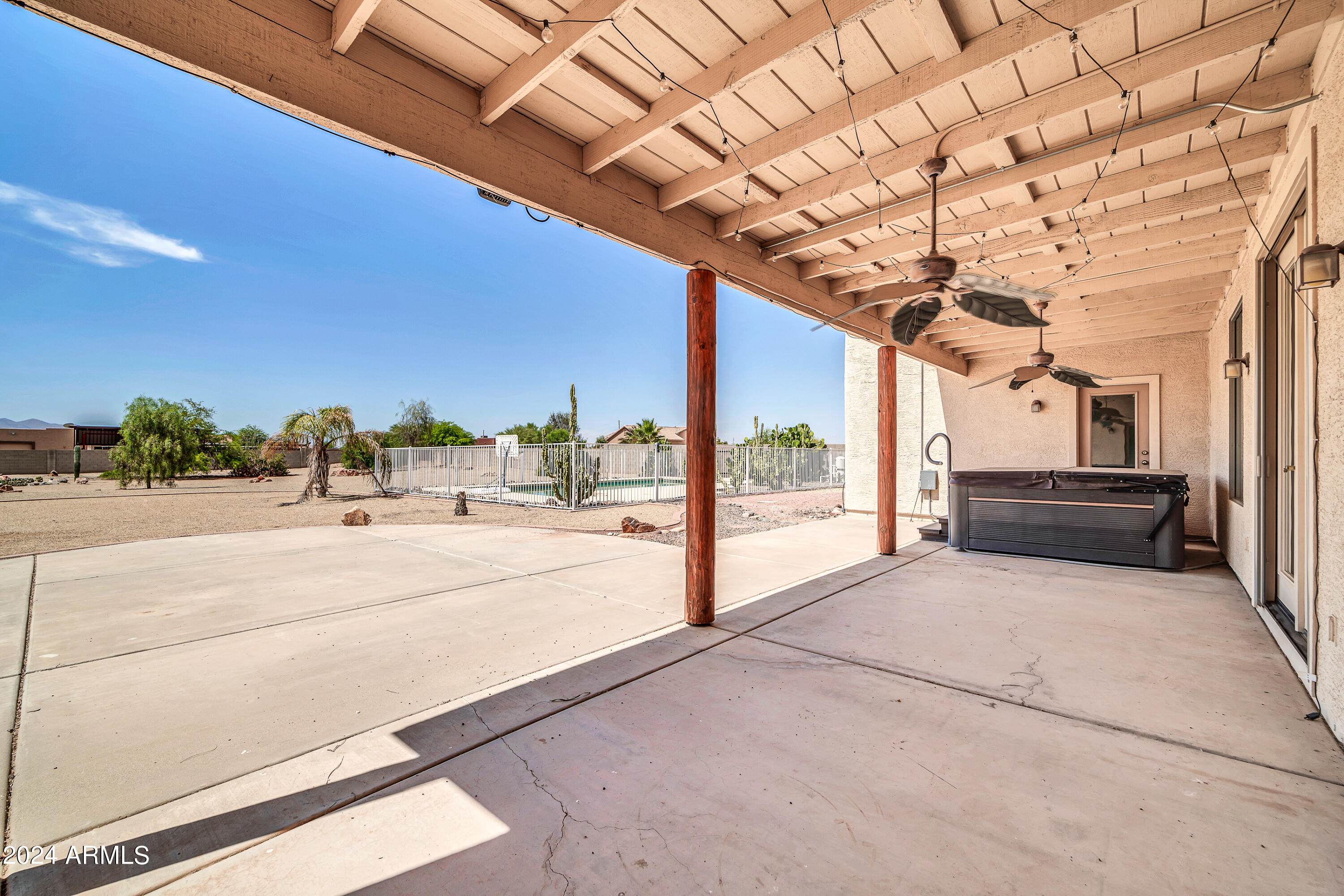 24919 W QUAILS NEST Lane