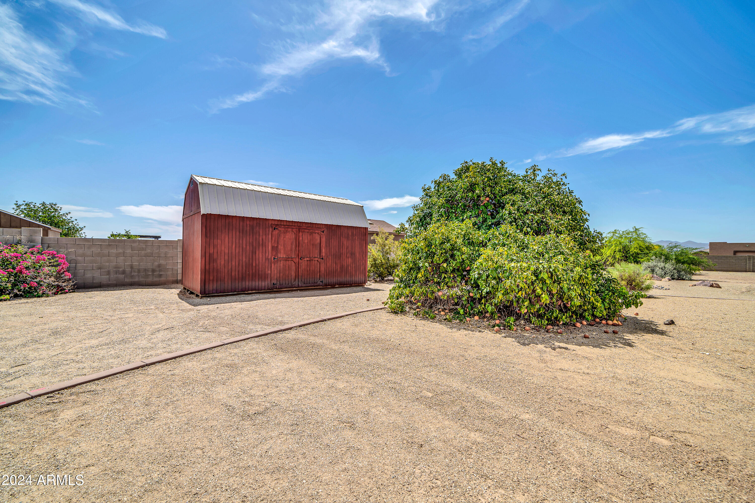 24919 W QUAILS NEST Lane