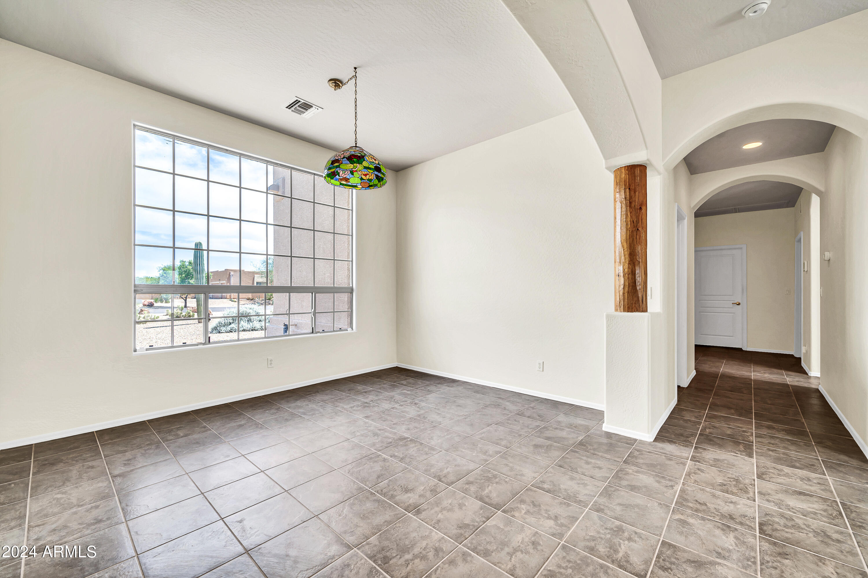 24919 W QUAILS NEST Lane