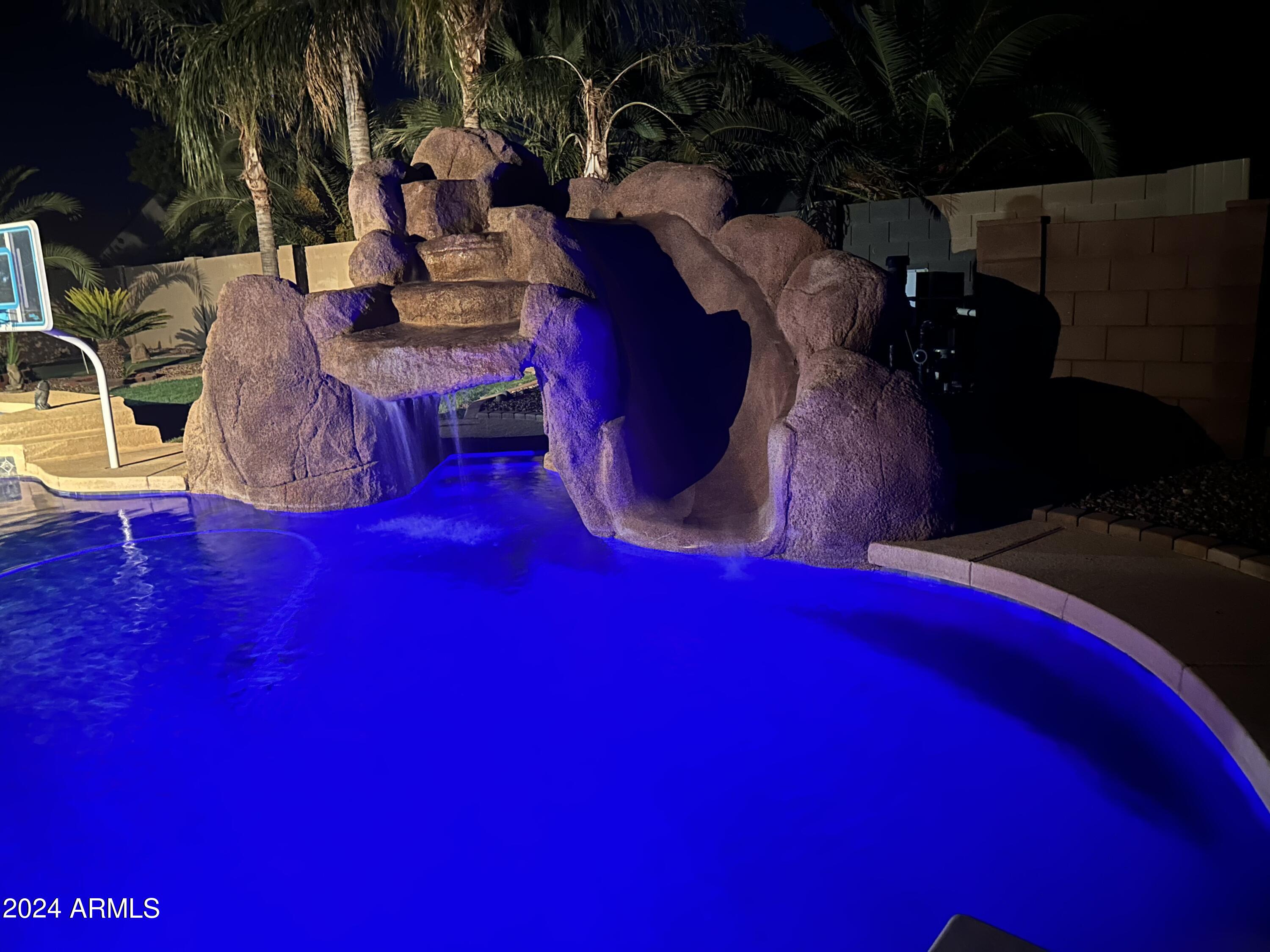 11401 E SHERIDAN Circle