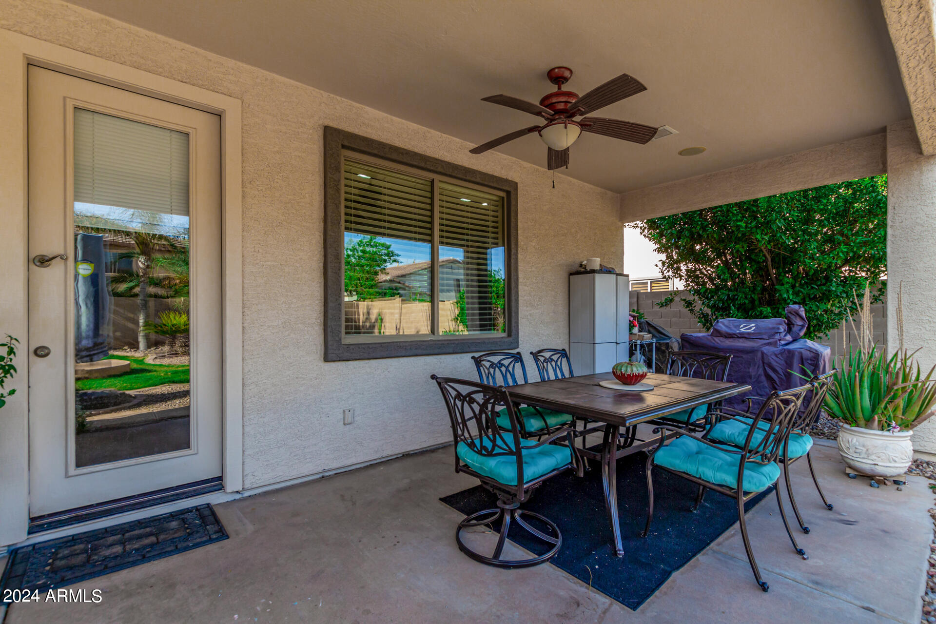 11401 E SHERIDAN Circle