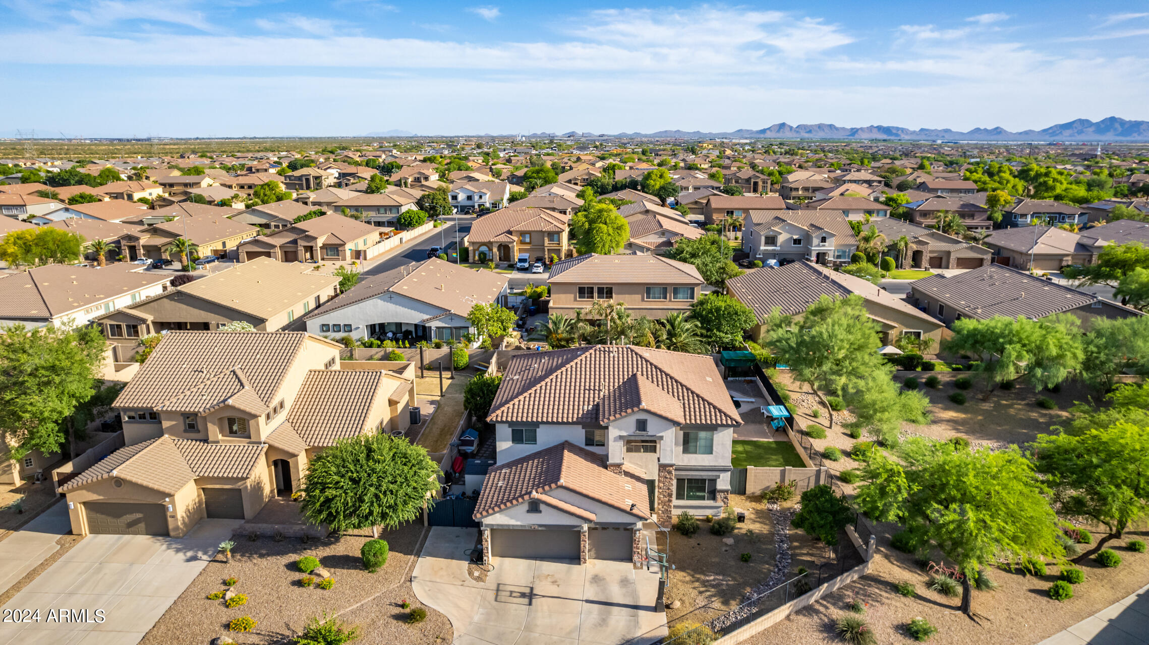 11401 E SHERIDAN Circle