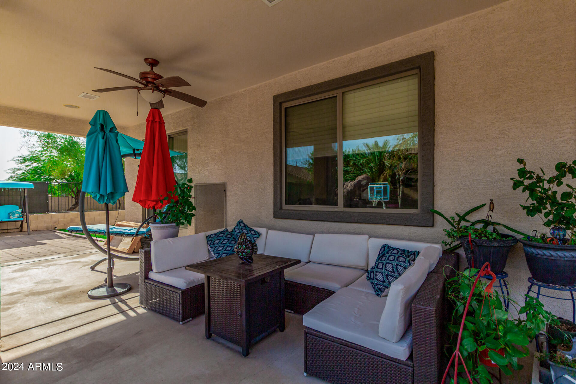 11401 E SHERIDAN Circle