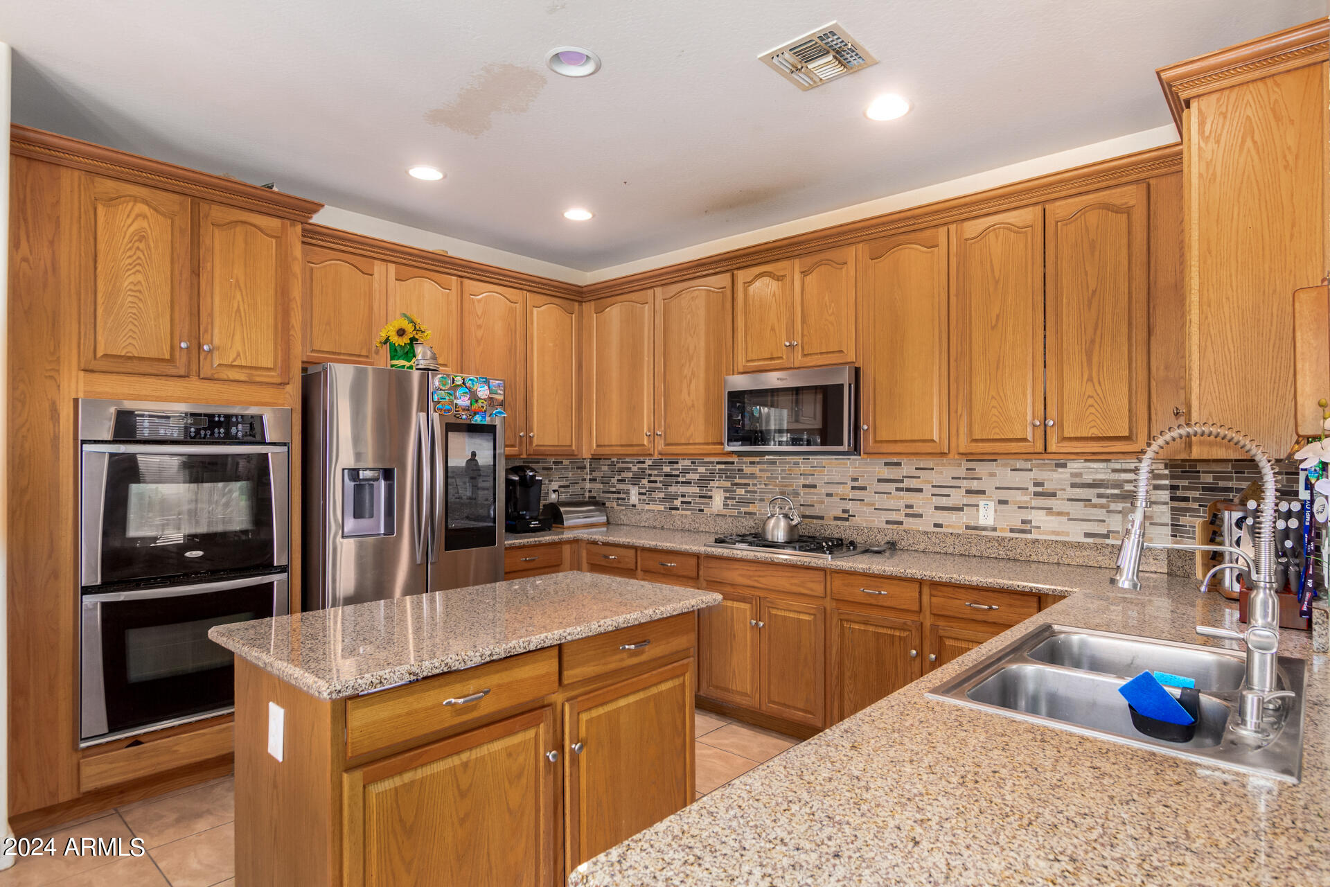 11401 E SHERIDAN Circle