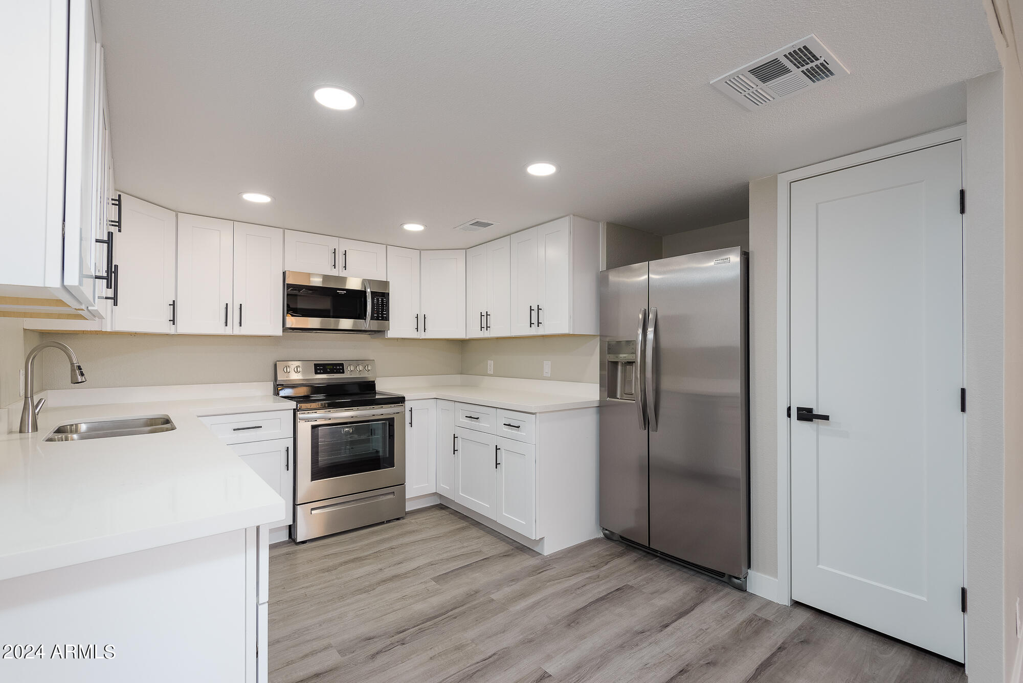 7920 E CAMELBACK Road # 110
