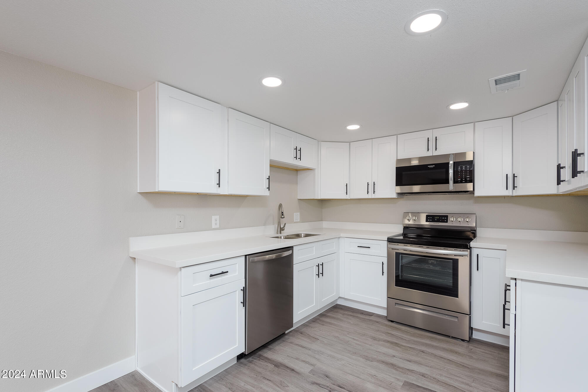 7920 E CAMELBACK Road # 110