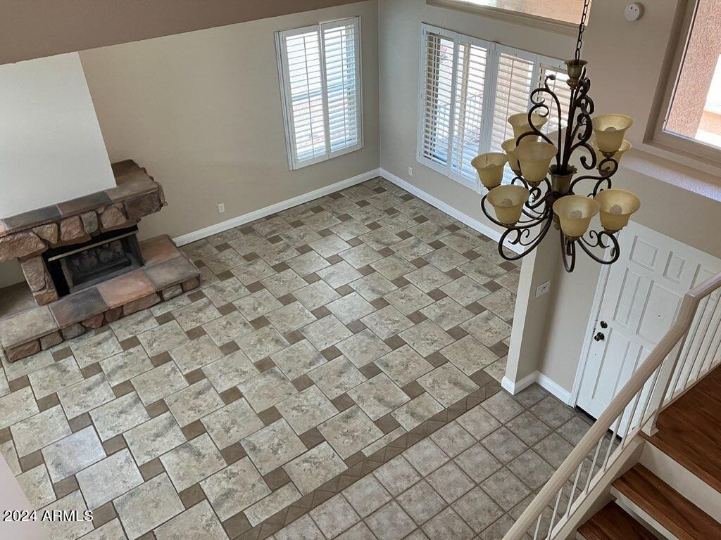 10093 E DREYFUS Avenue