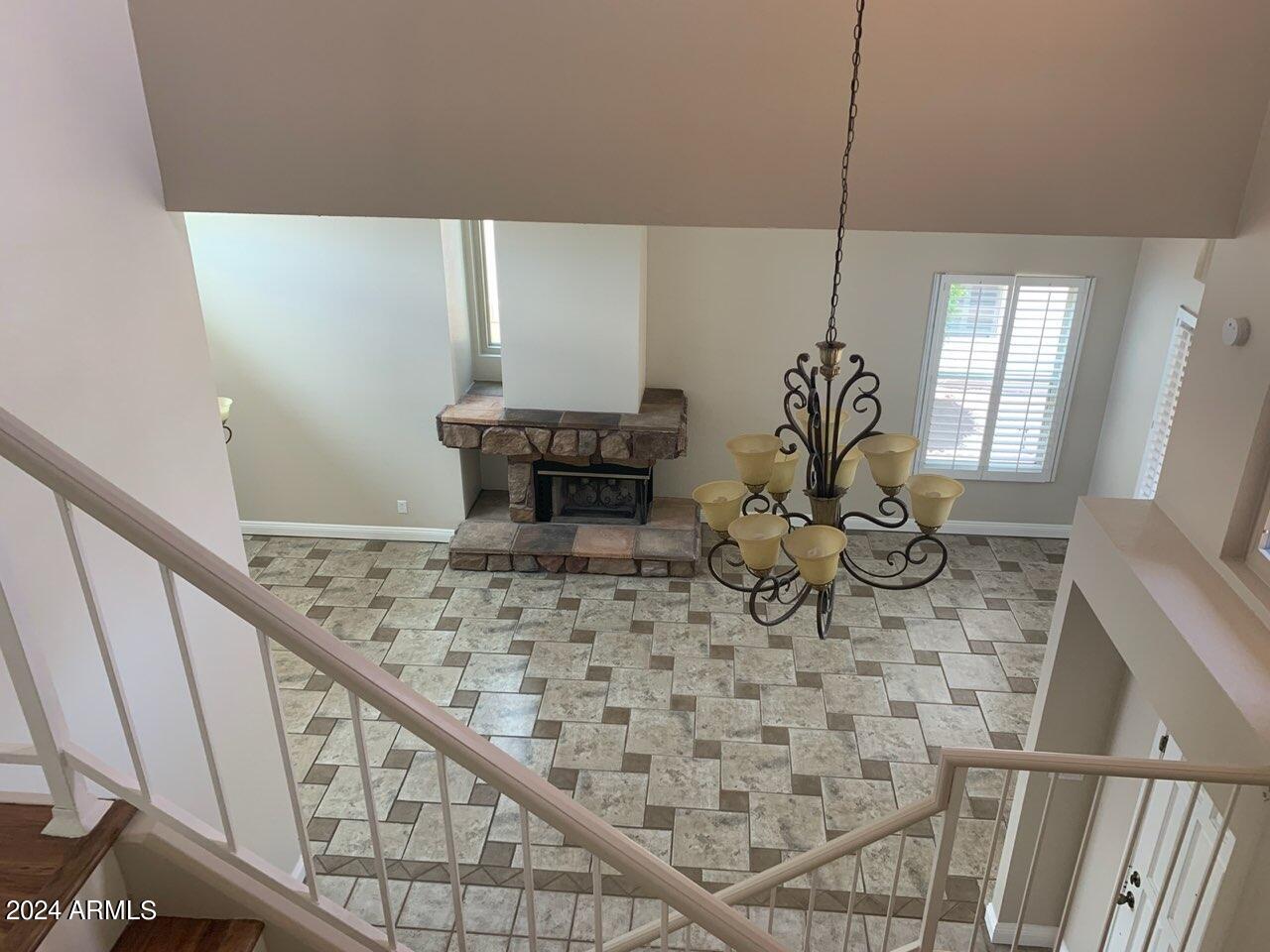 10093 E DREYFUS Avenue