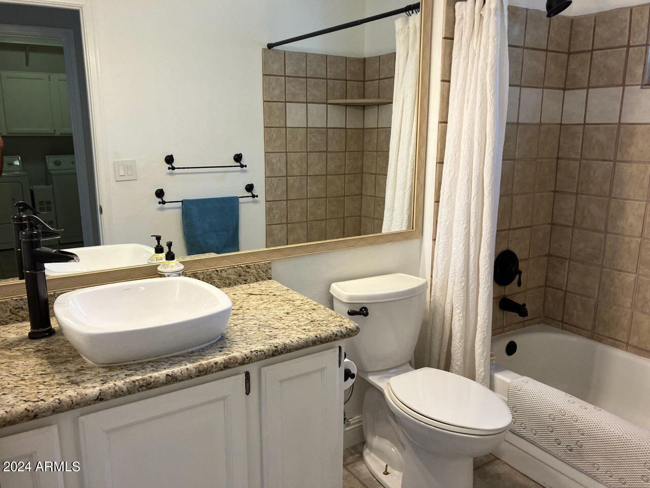 10093 E DREYFUS Avenue