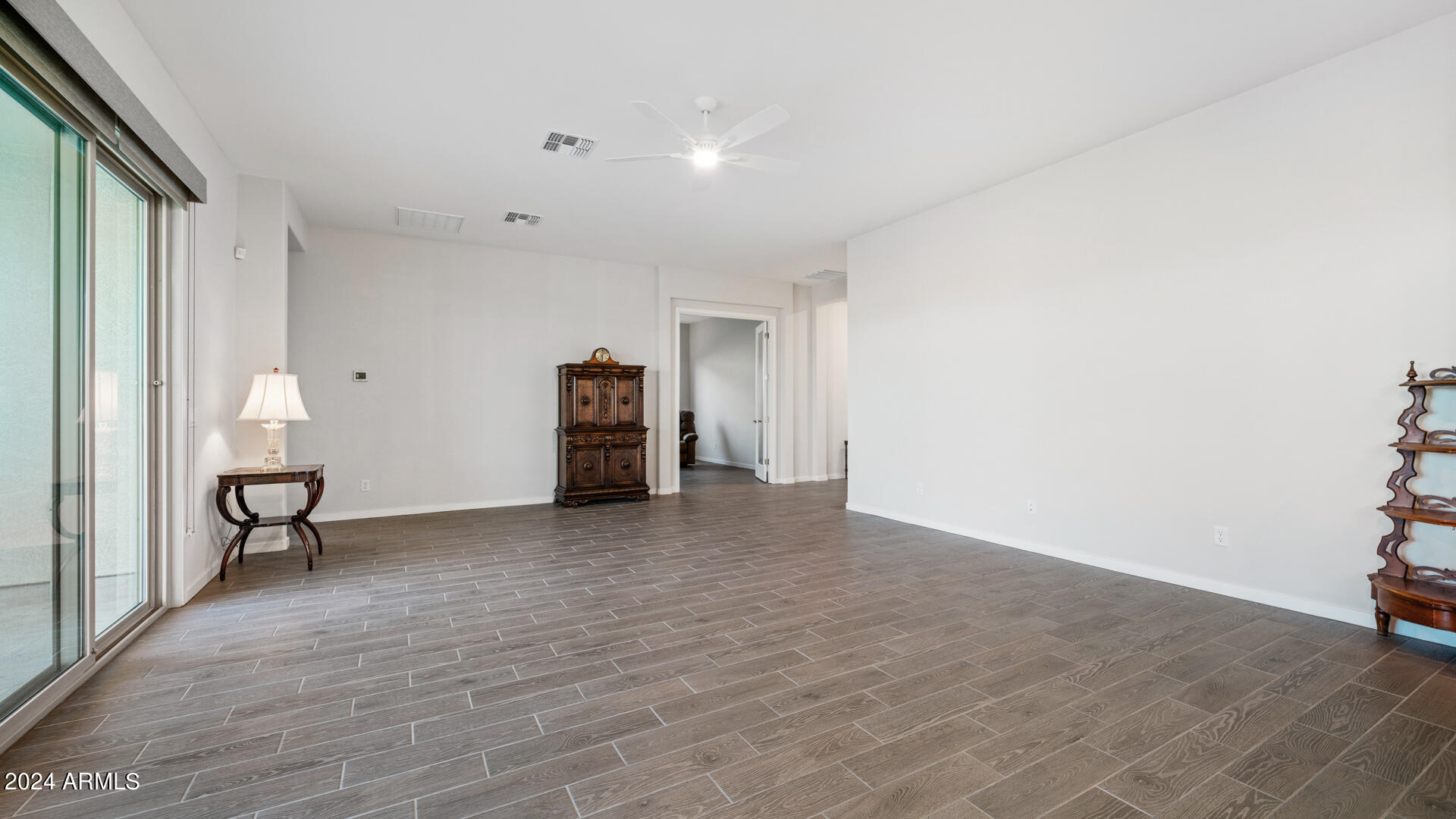 8435 S 22ND Drive