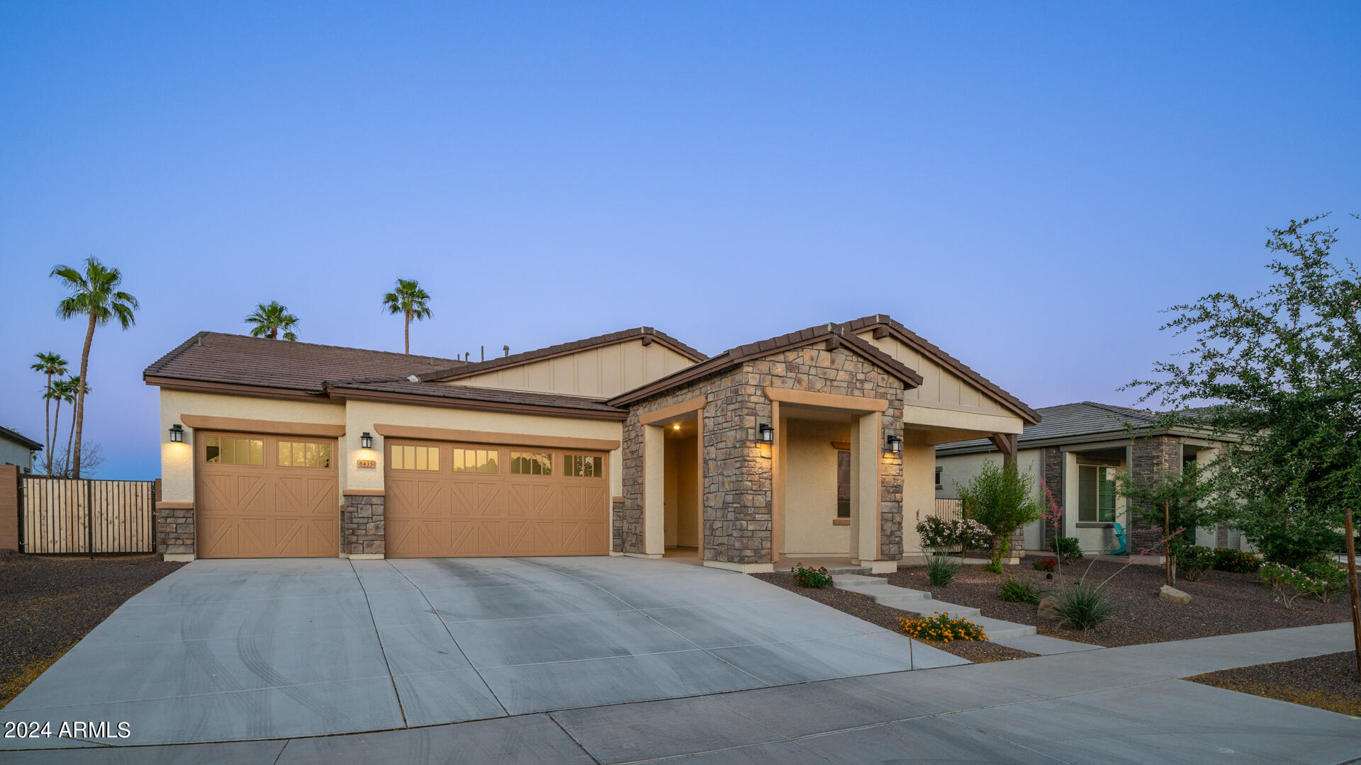 8435 S 22ND Drive
