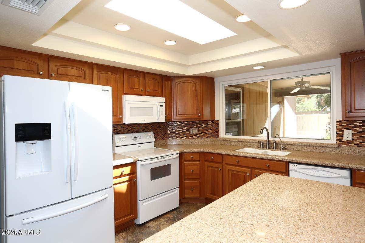 5109 E KATHLEEN Road