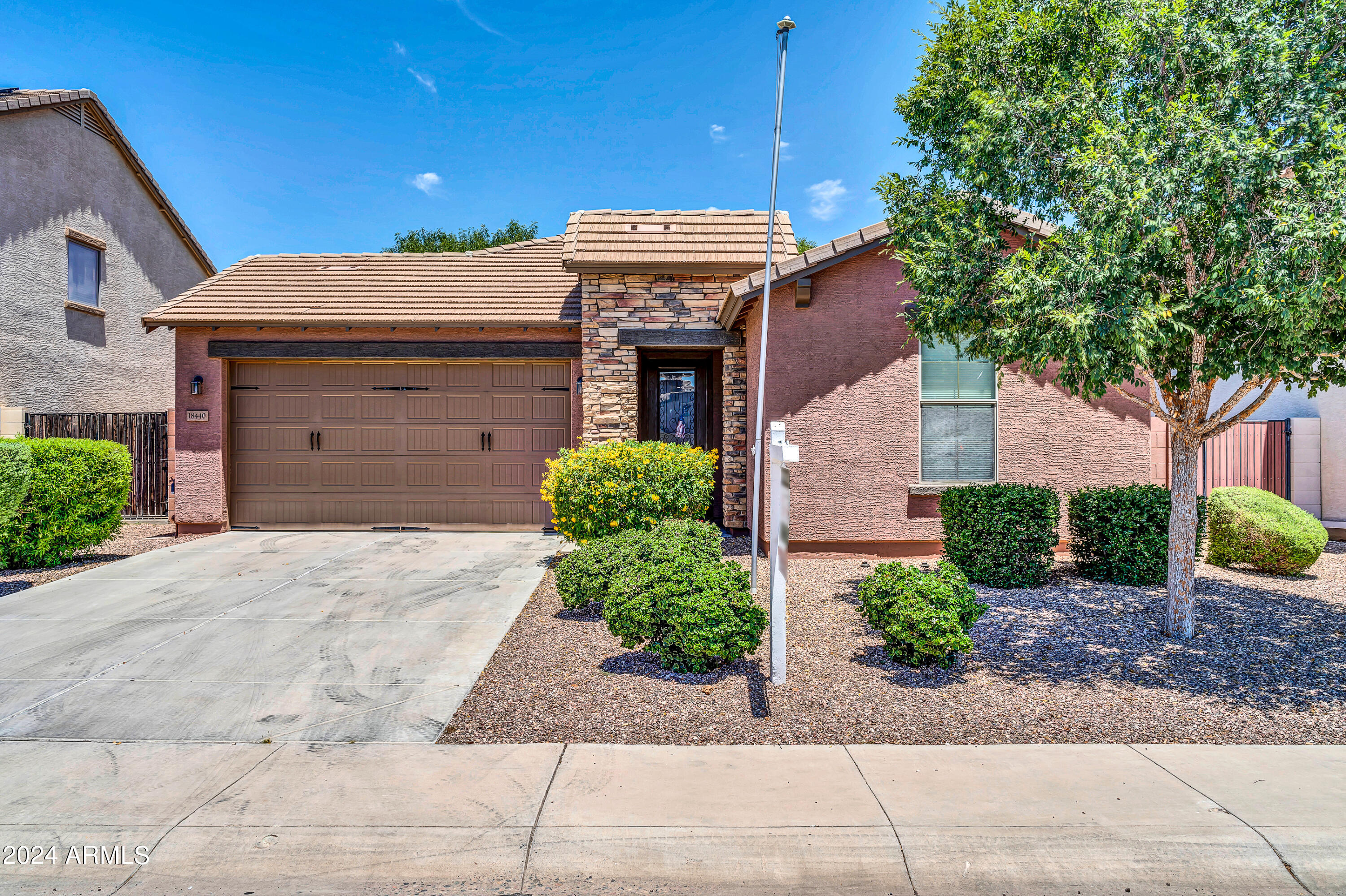 18440 W SURPRISE FARMS Loop N