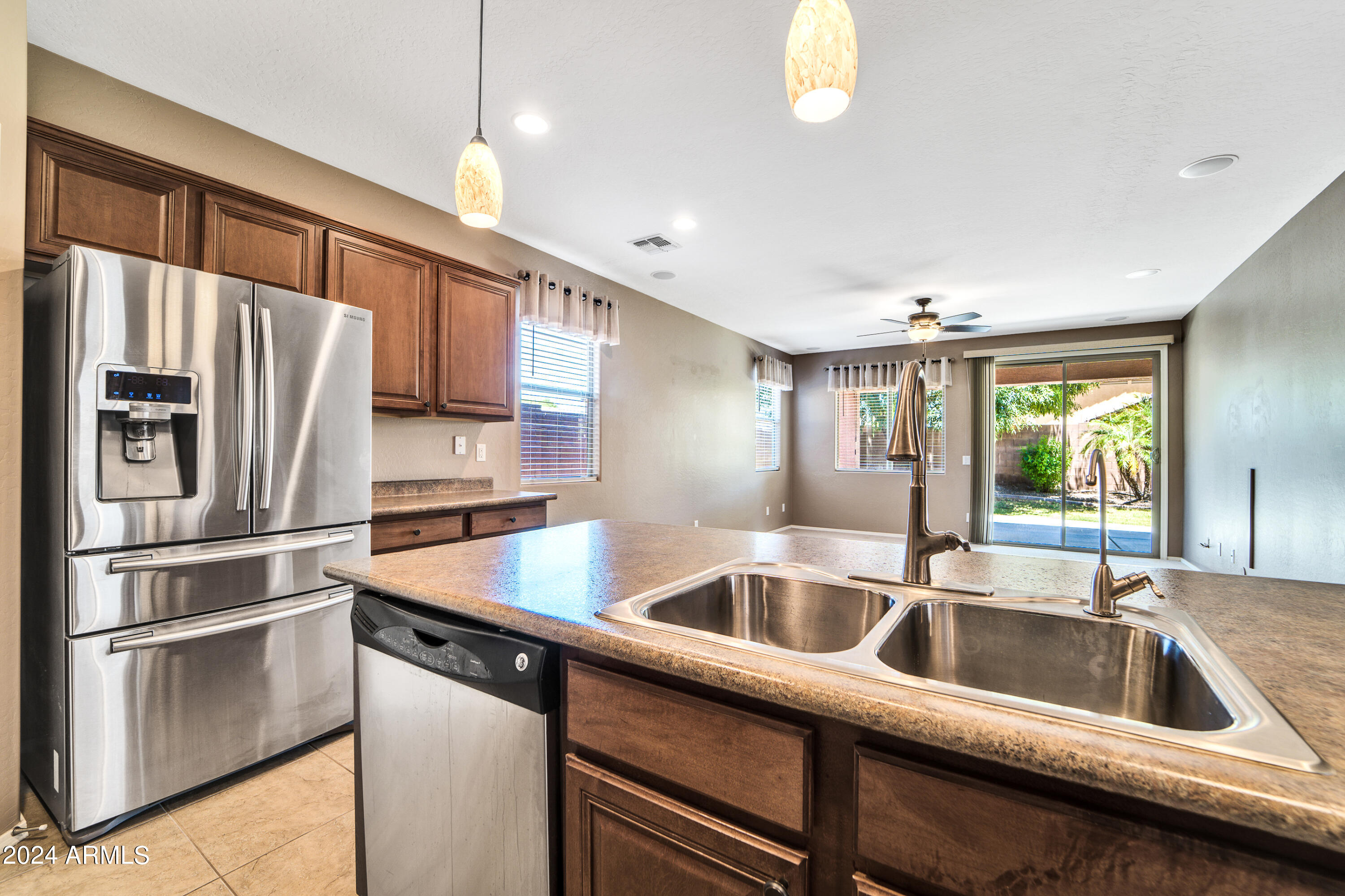 18440 W SURPRISE FARMS Loop N