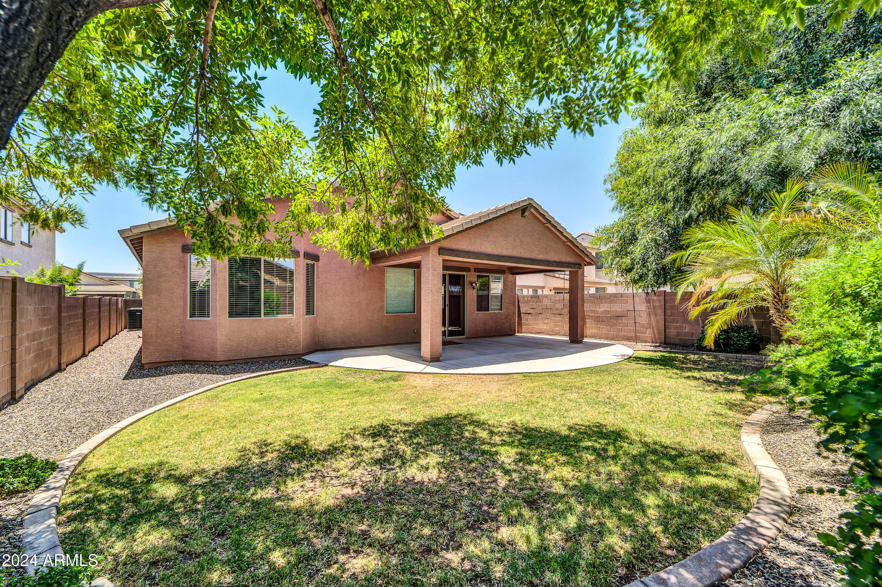 18440 W SURPRISE FARMS Loop N