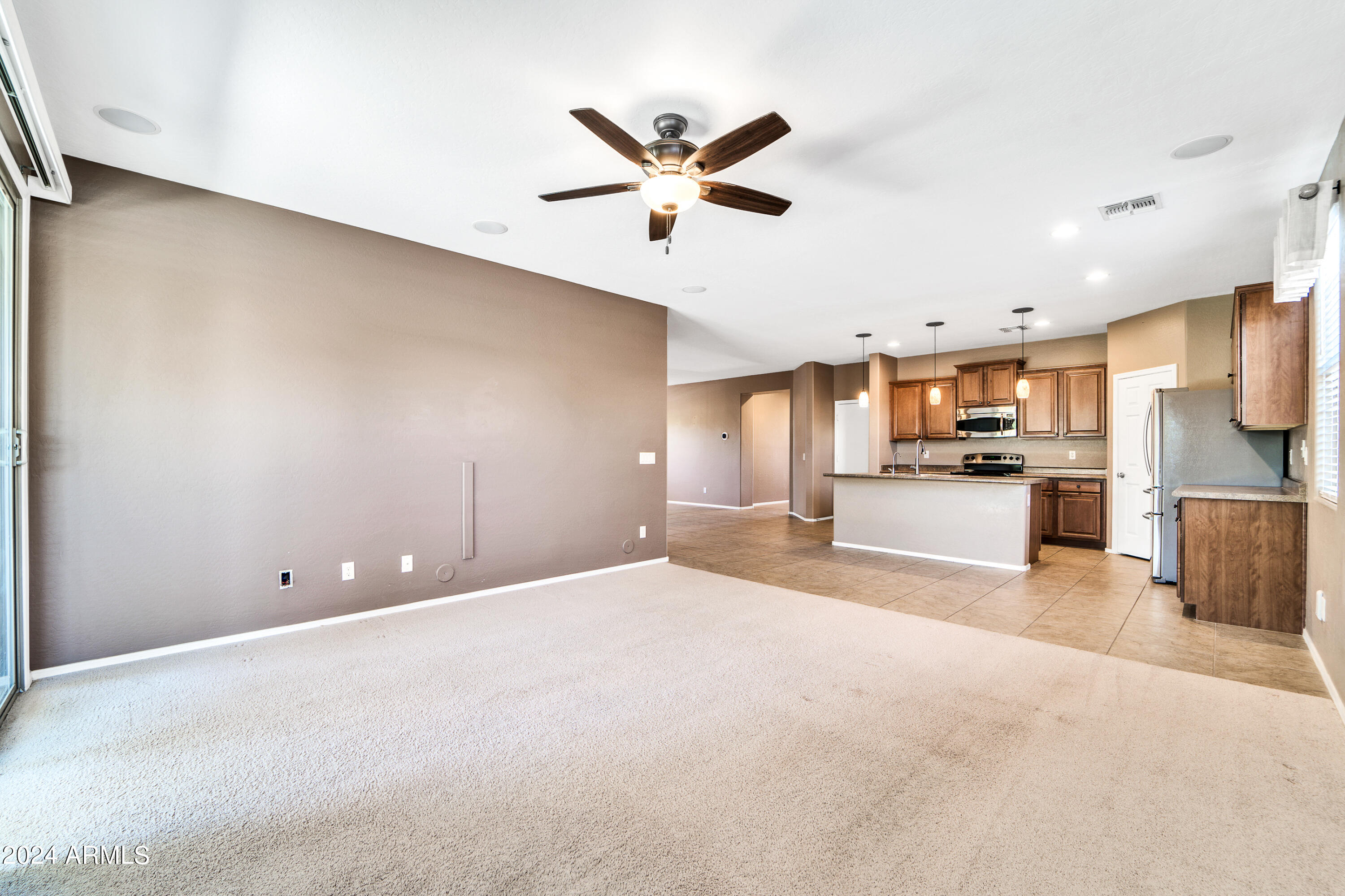 18440 W SURPRISE FARMS Loop N