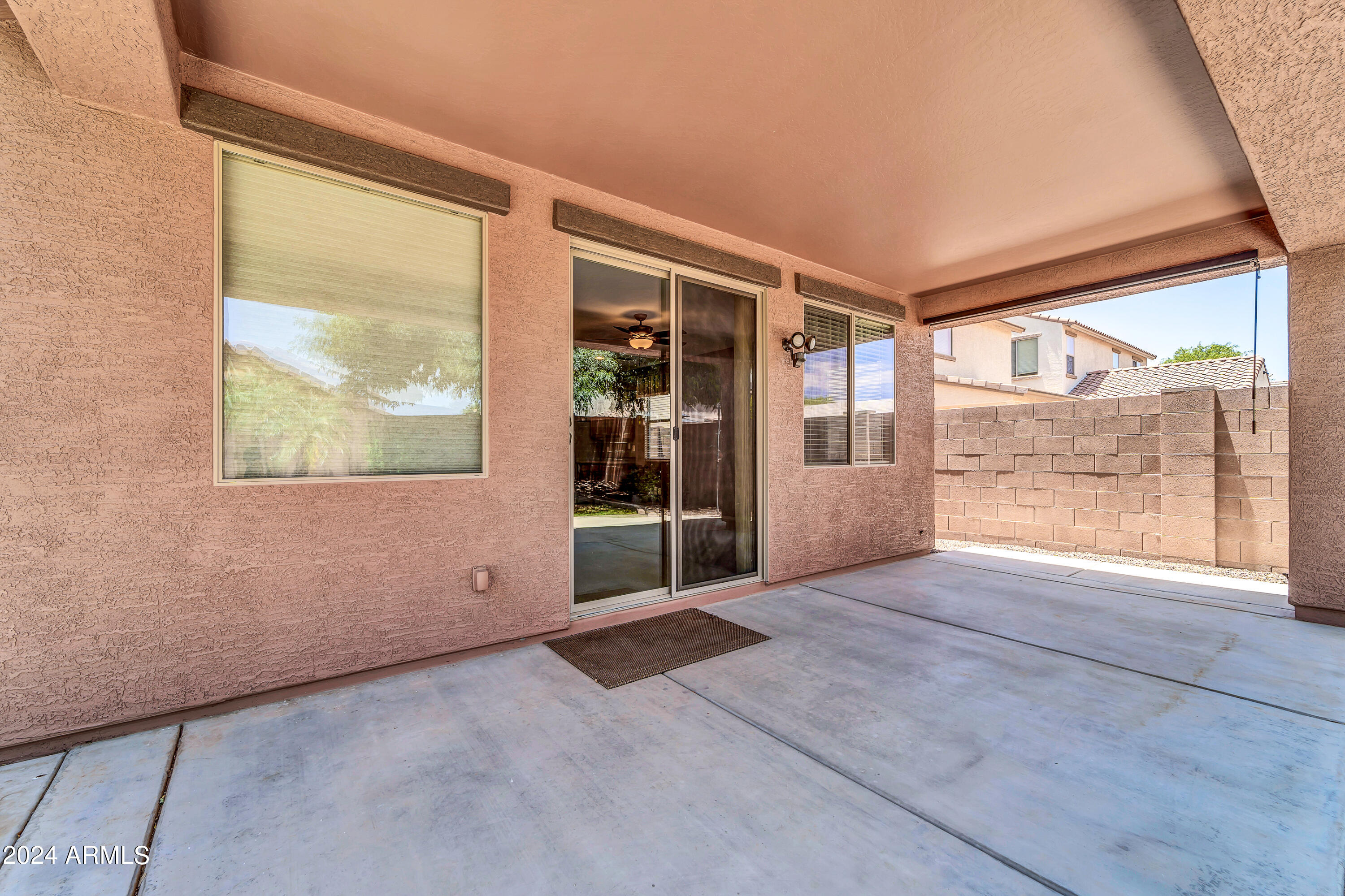 18440 W SURPRISE FARMS Loop N