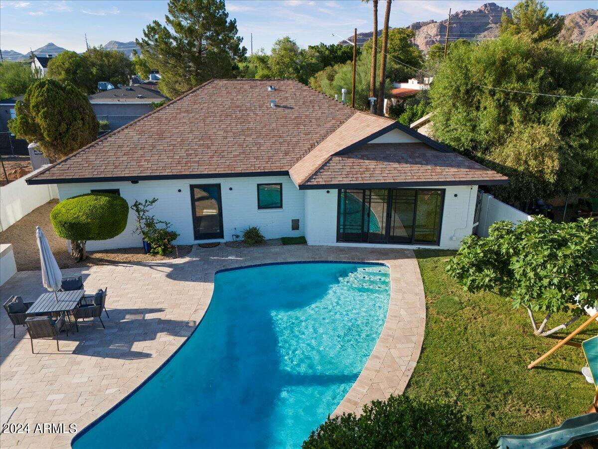 4541 E MONTECITO Avenue