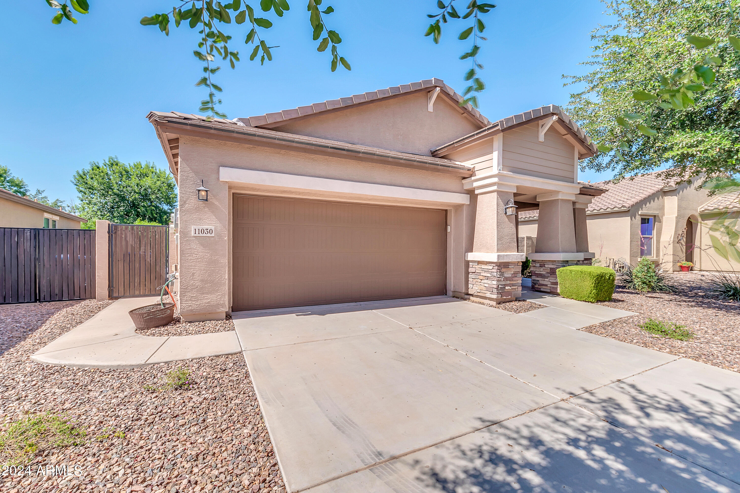 11030 E SHEPPERD Avenue