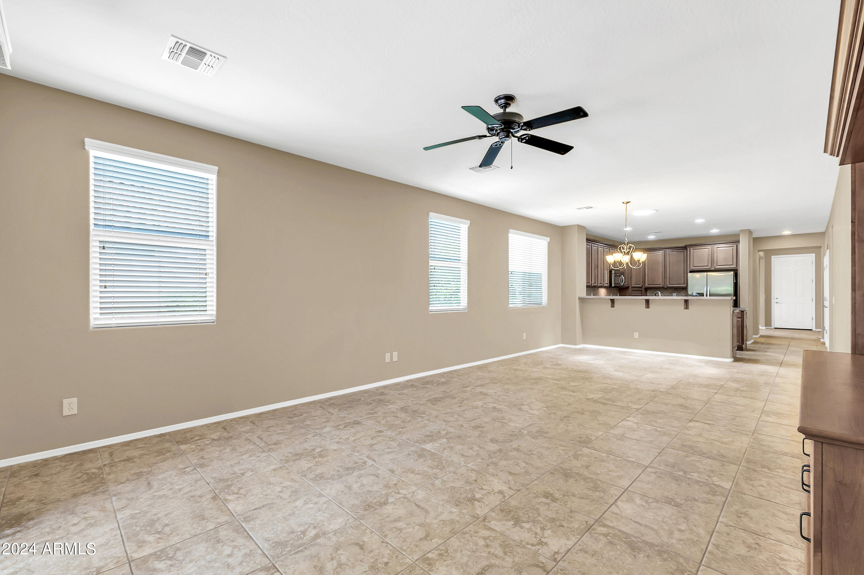 11030 E SHEPPERD Avenue