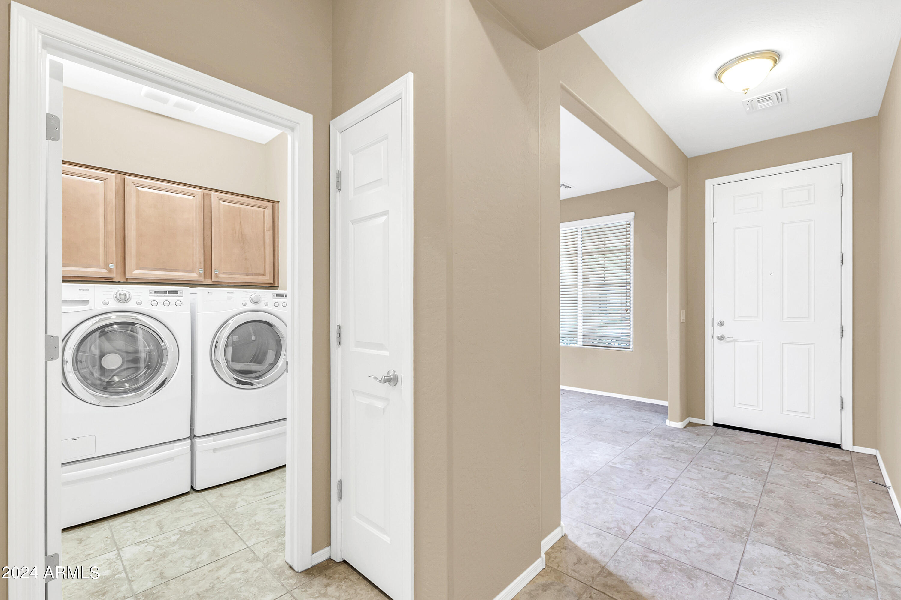 11030 E SHEPPERD Avenue