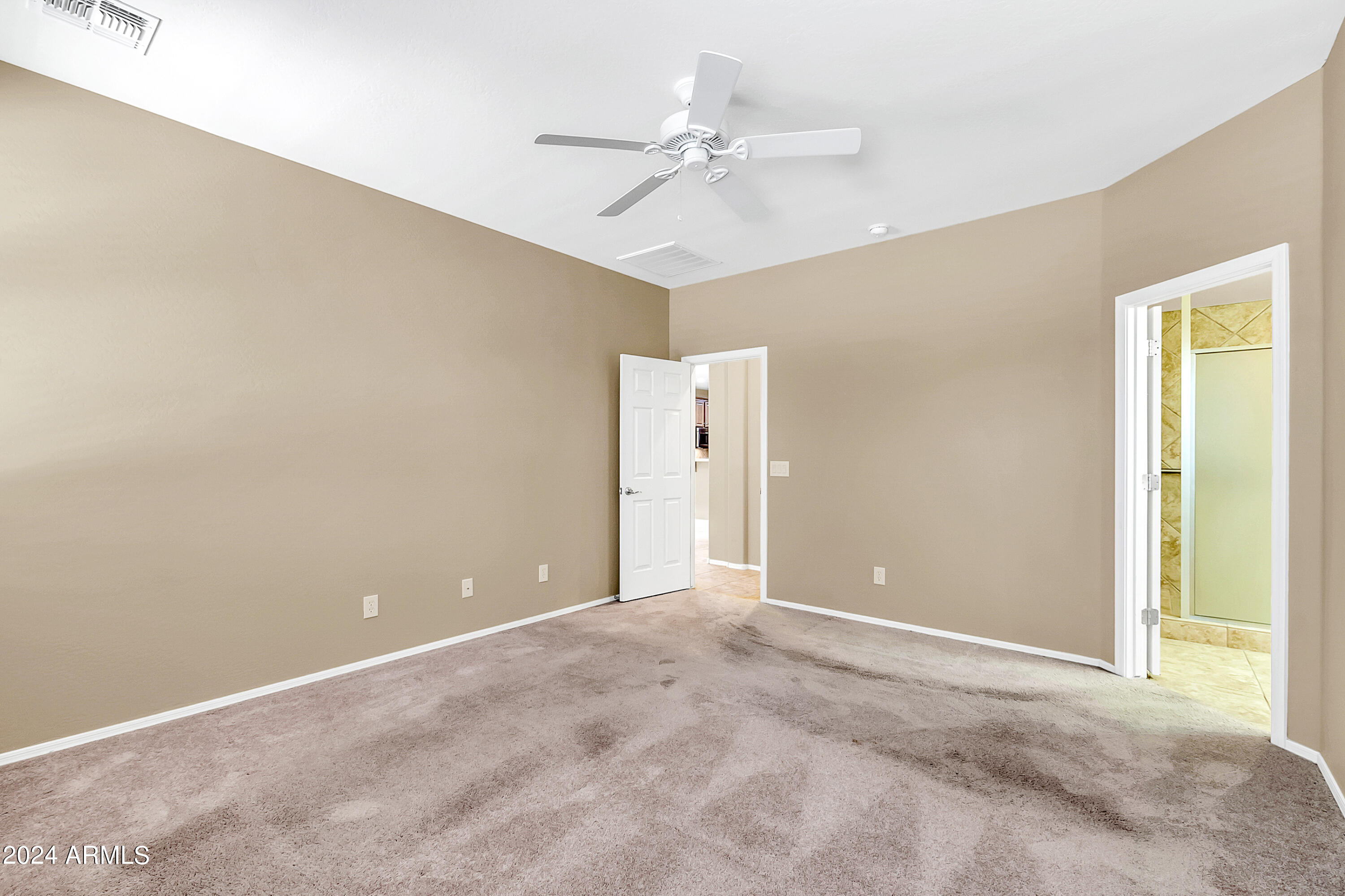 11030 E SHEPPERD Avenue