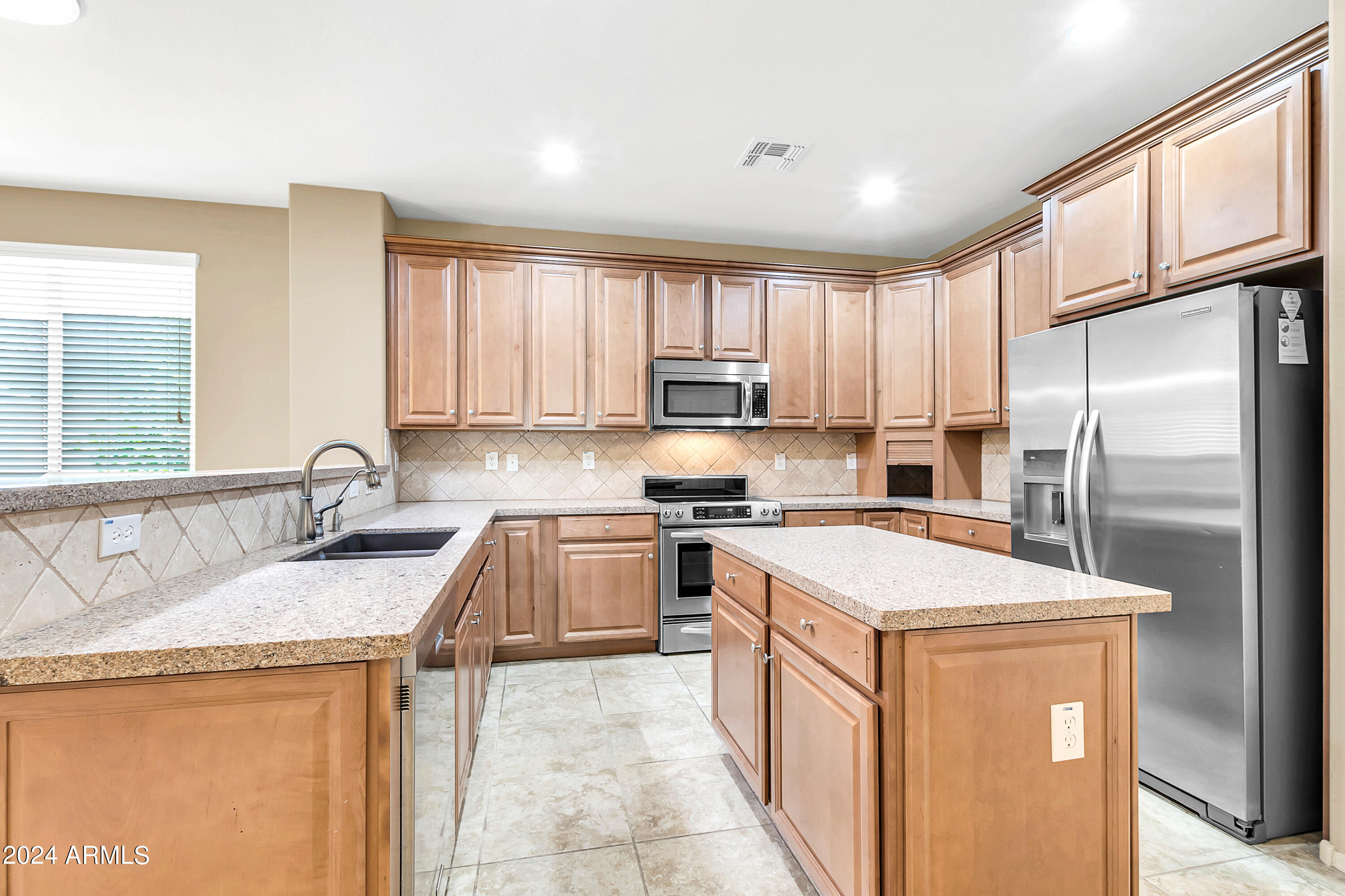 11030 E SHEPPERD Avenue