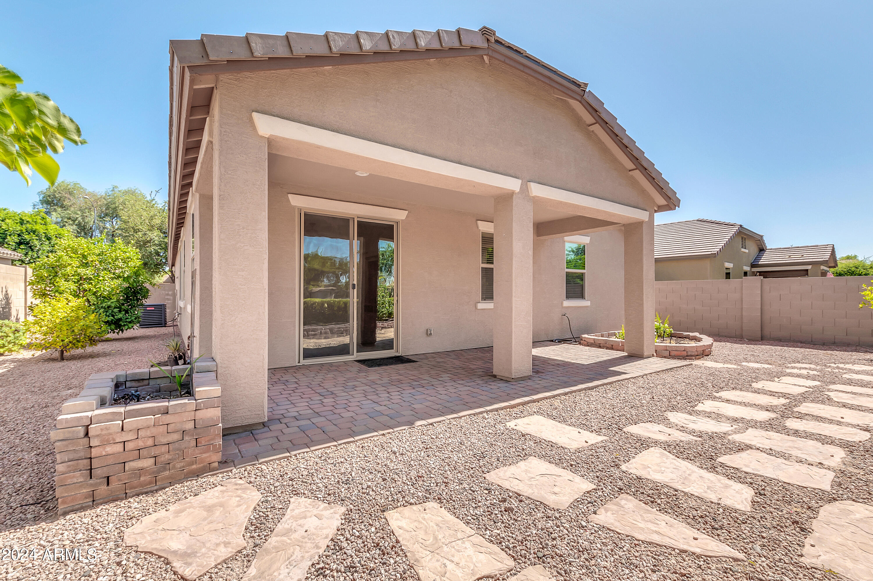 11030 E SHEPPERD Avenue