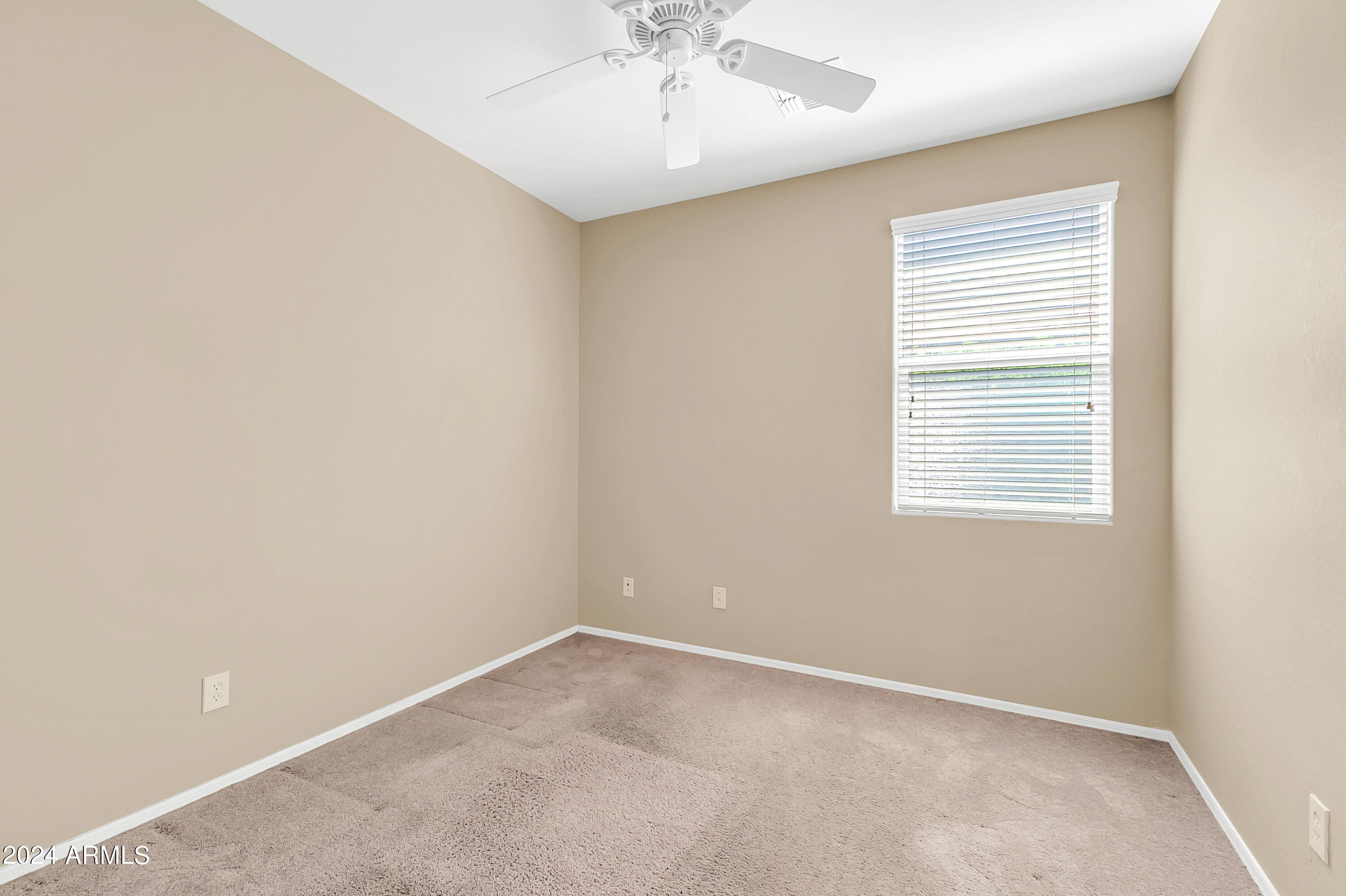 11030 E SHEPPERD Avenue