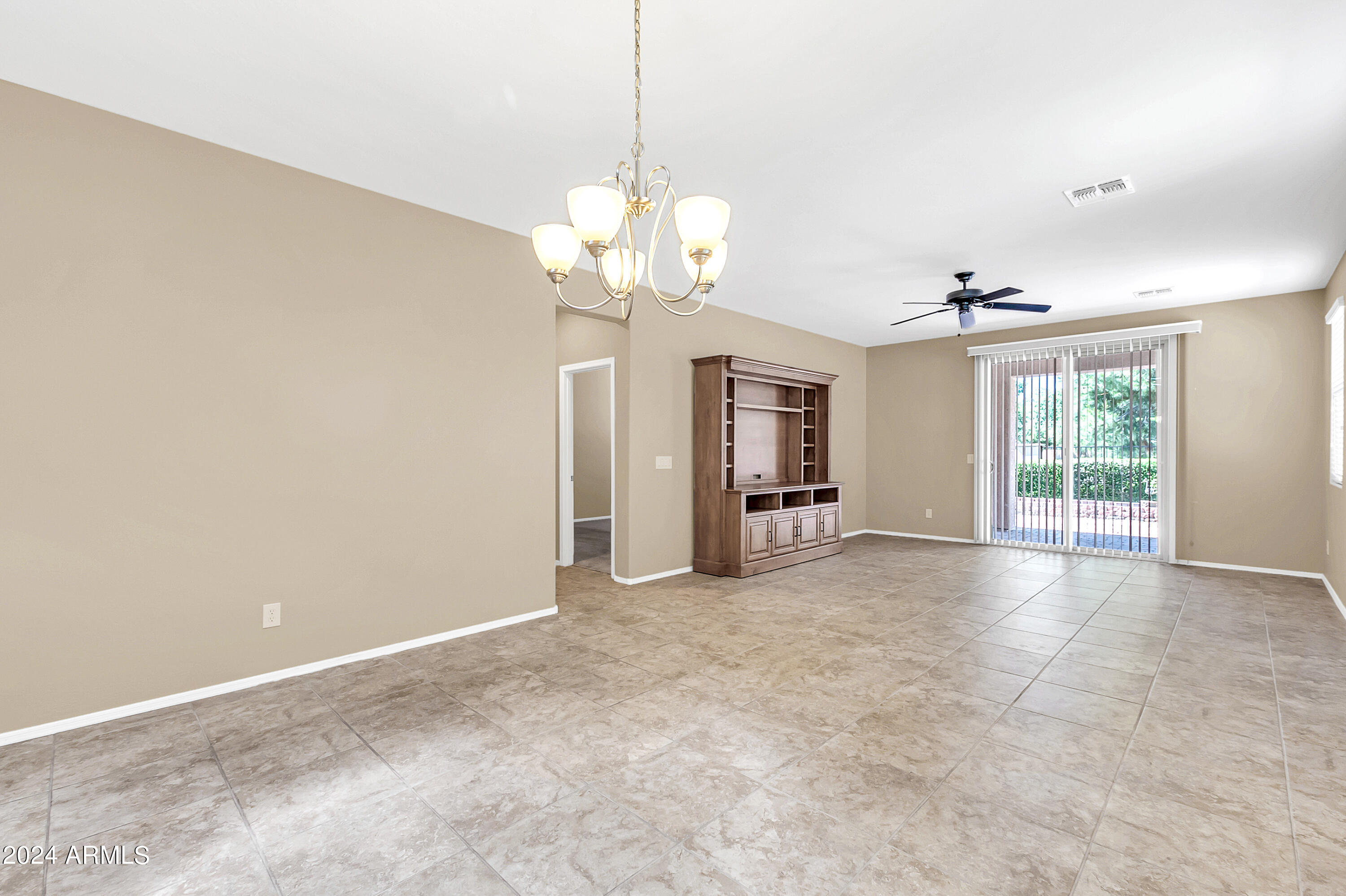 11030 E SHEPPERD Avenue