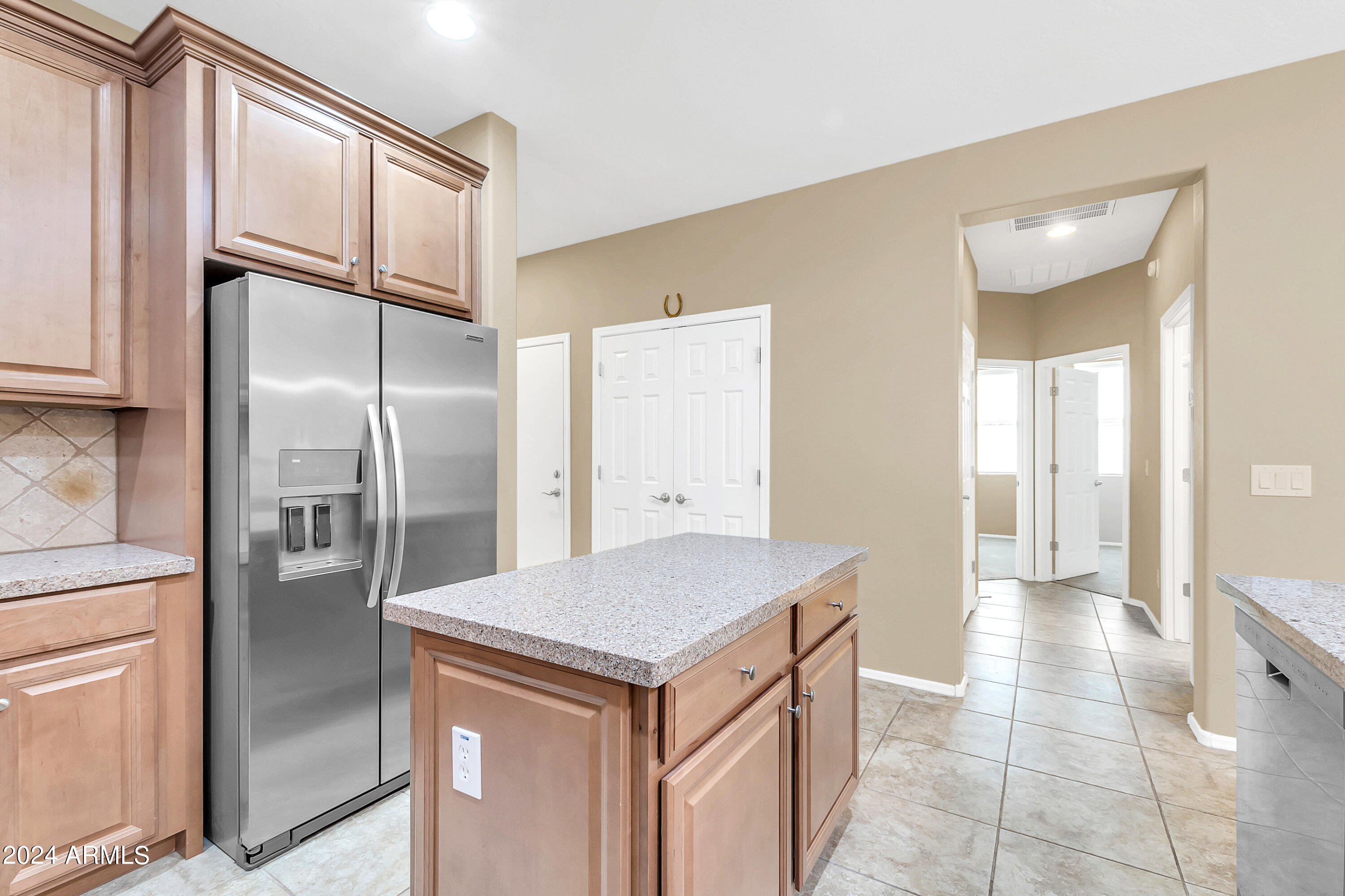 11030 E SHEPPERD Avenue