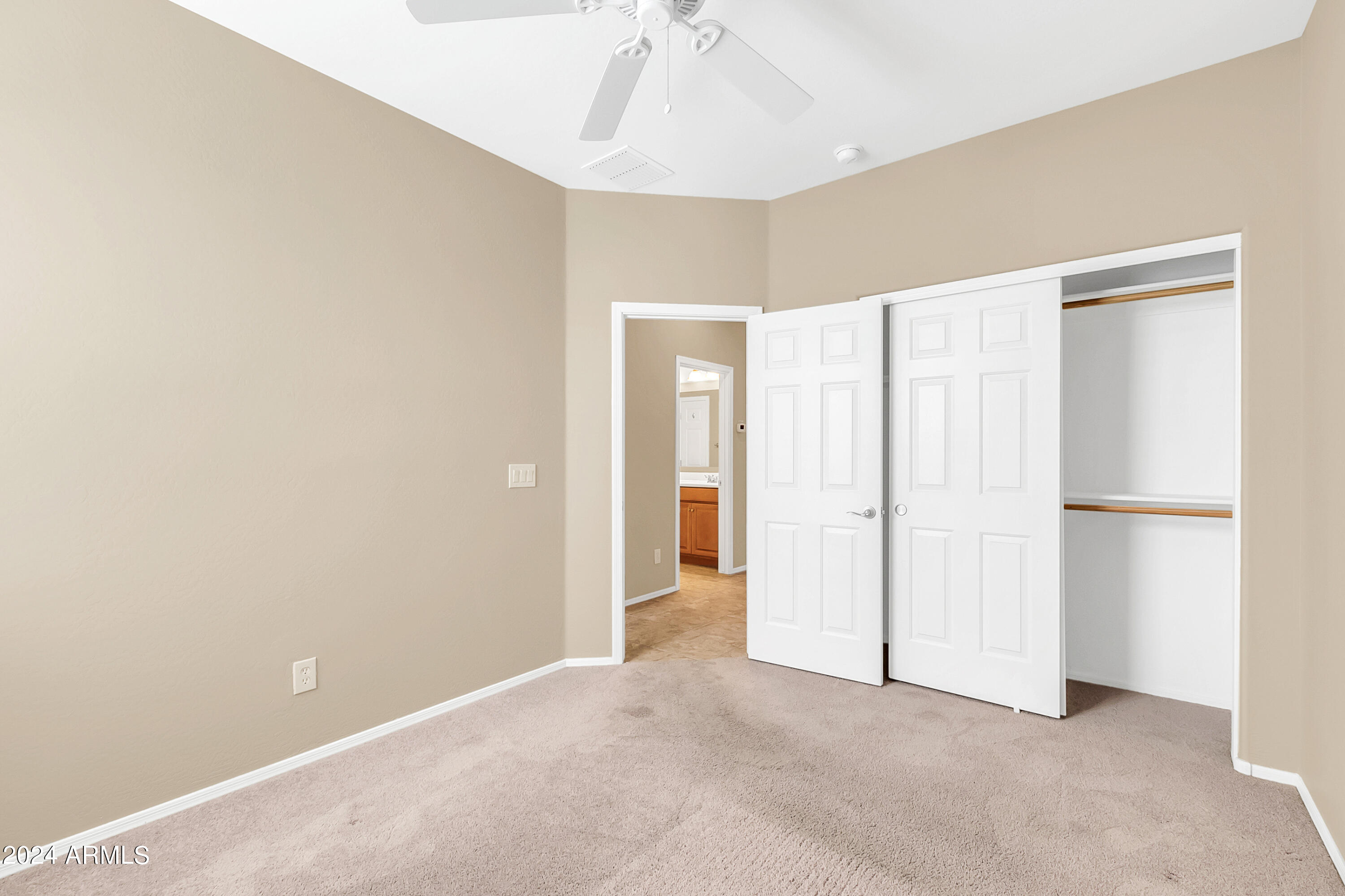 11030 E SHEPPERD Avenue