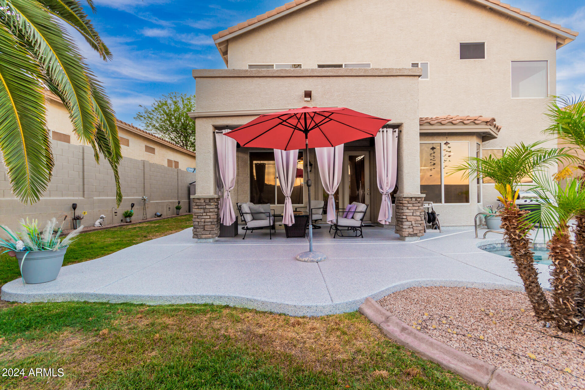 907 E BROOKWOOD Court