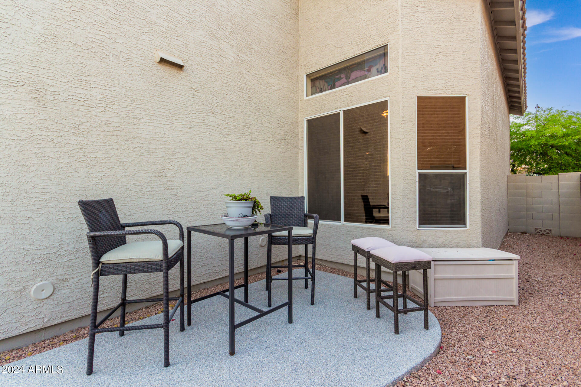 907 E BROOKWOOD Court