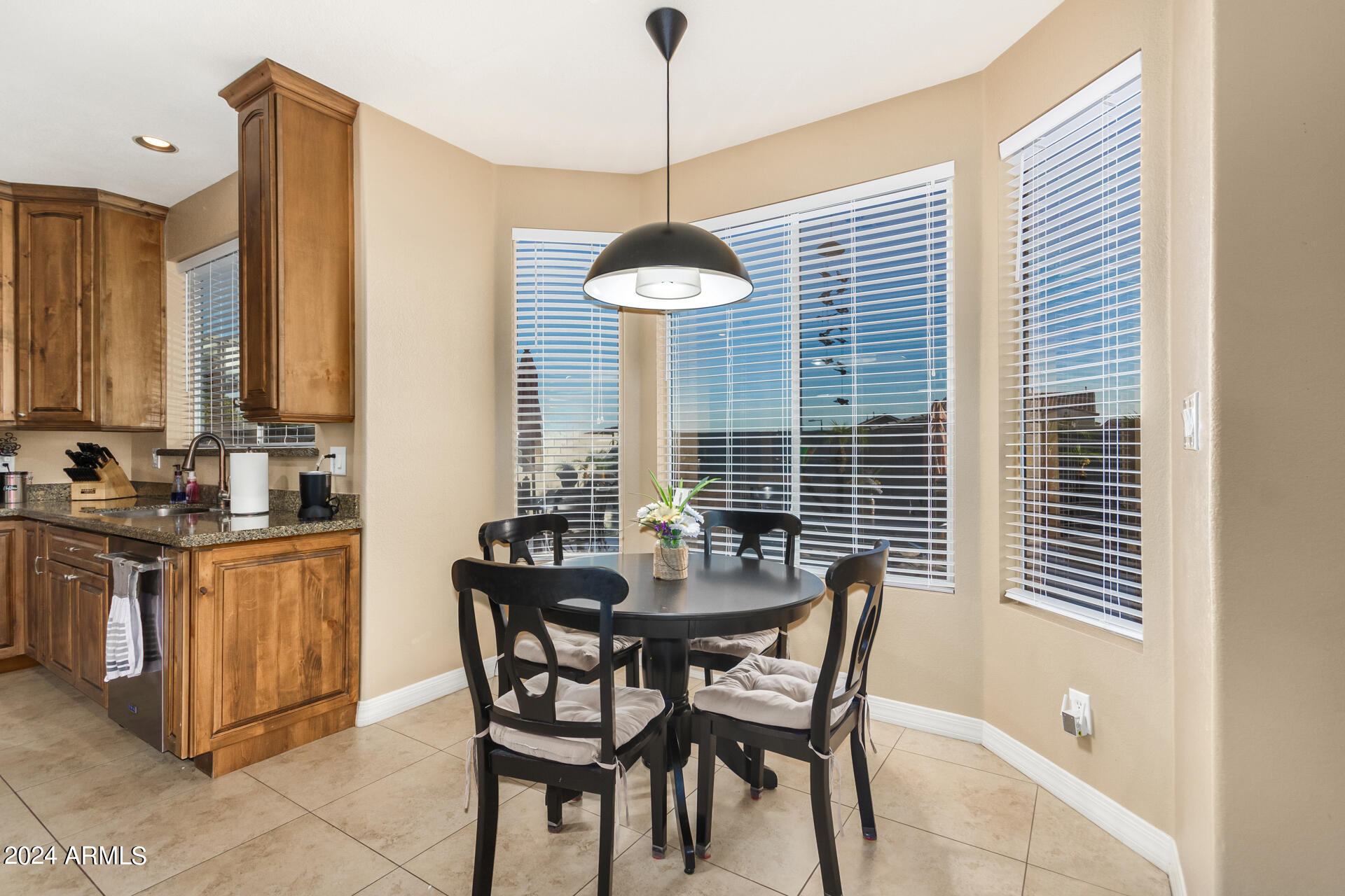 907 E BROOKWOOD Court