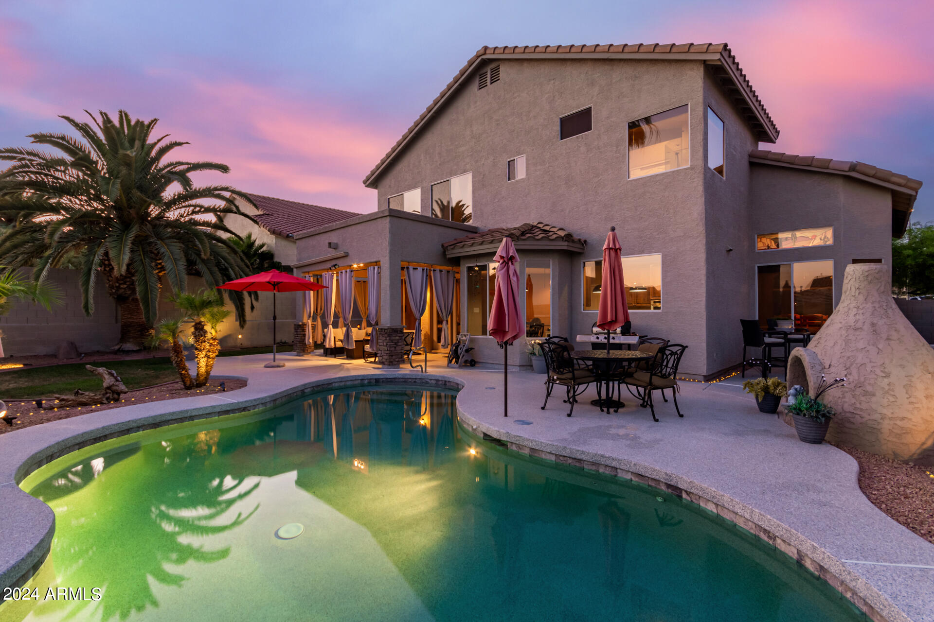 907 E BROOKWOOD Court