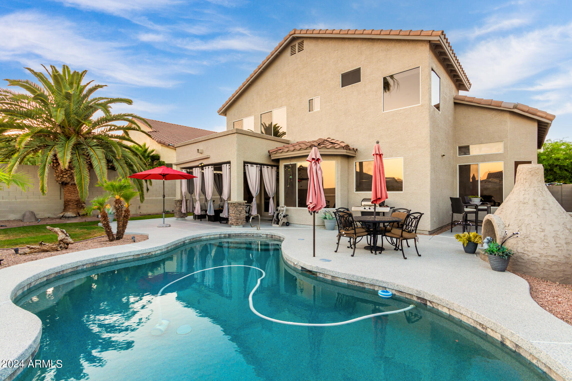 907 E BROOKWOOD Court