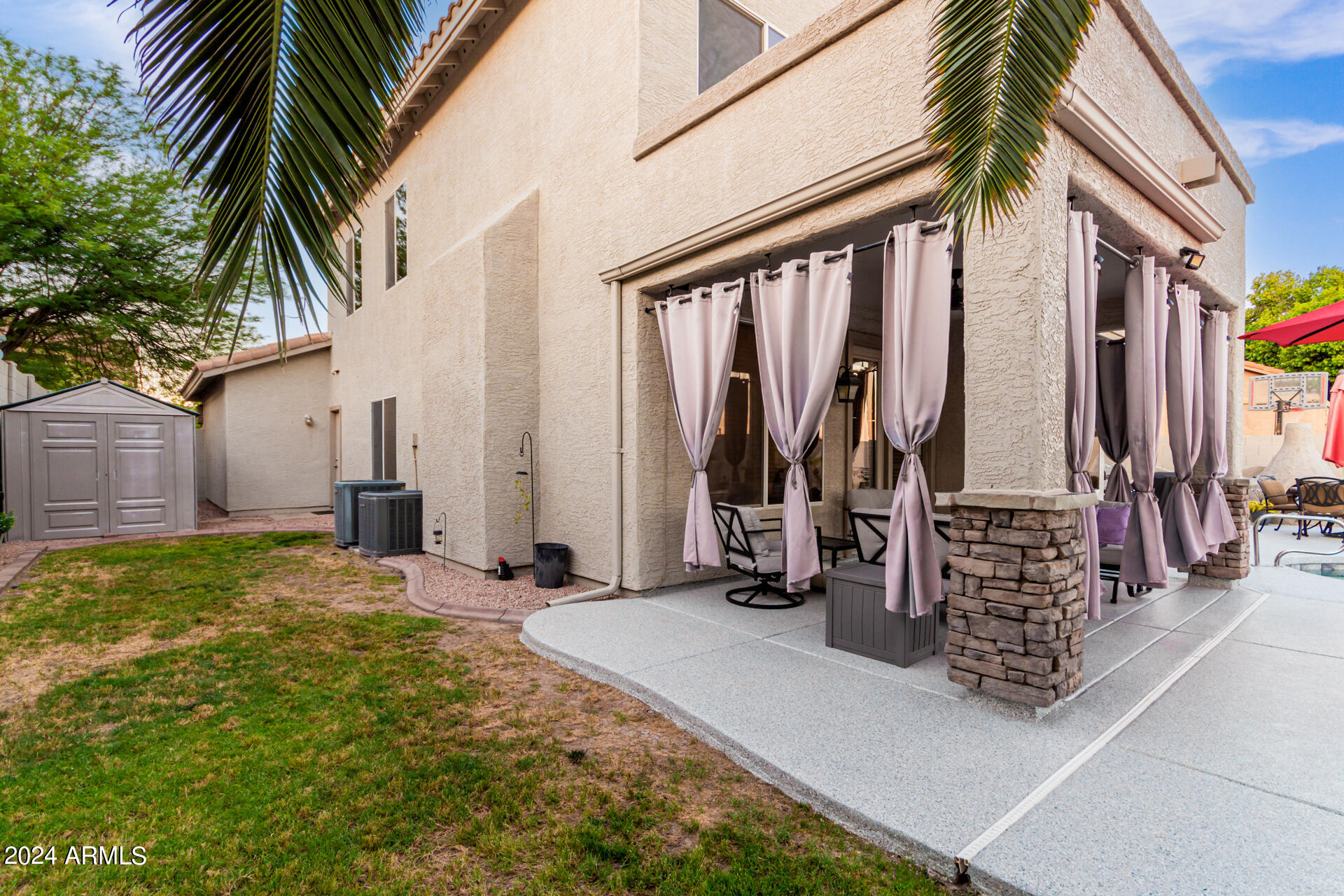 907 E BROOKWOOD Court