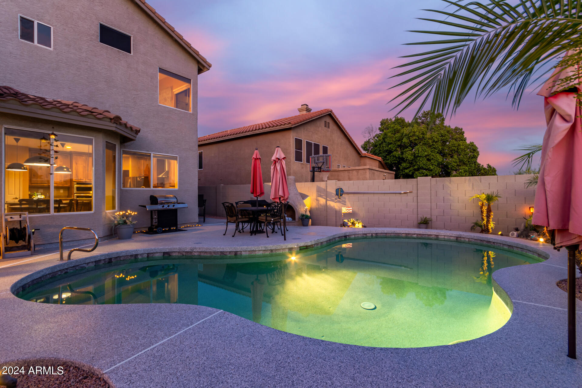 907 E BROOKWOOD Court