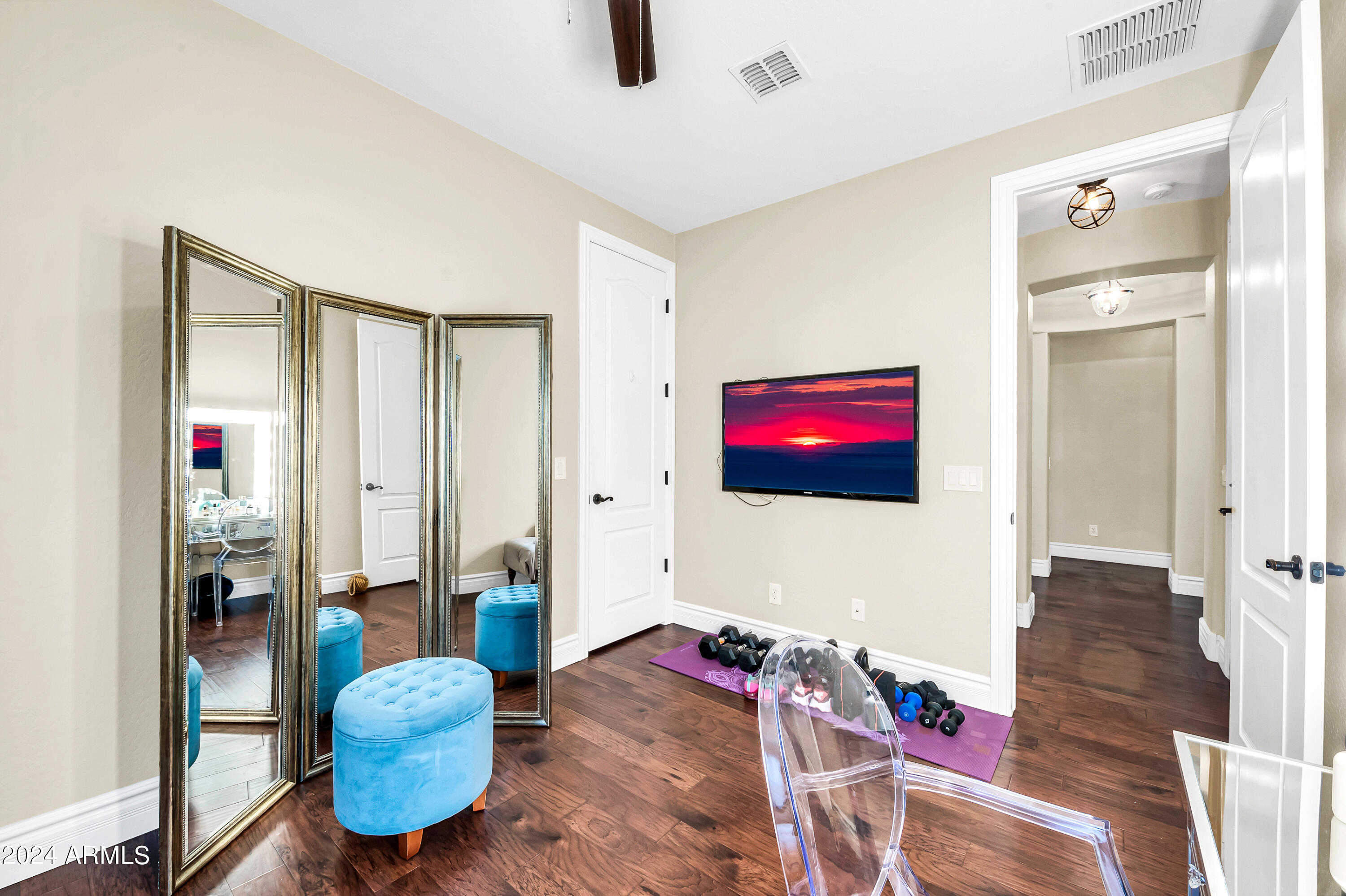 10659 E PIVITOL Avenue